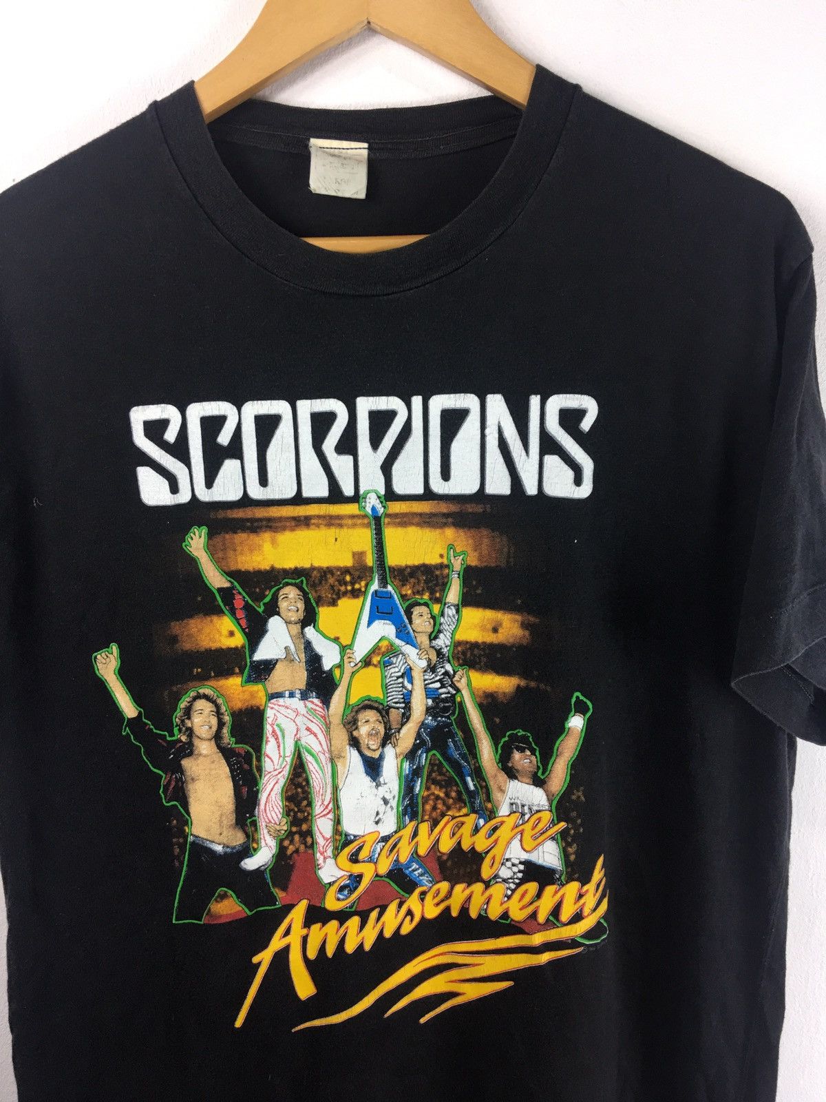 Band Tees × Vintage Vintage Scorpions Savage Amusement Tour Shirt Size US L / EU 52-54 / 3 - 3 Thumbnail