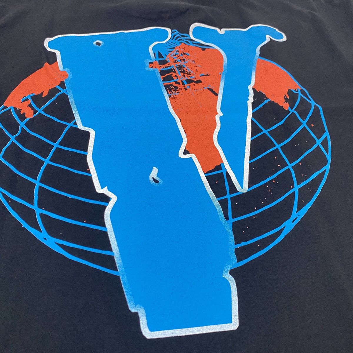 999 Club × Vlone Juice World VWRLD Globe Tee XLARGE Size US XL / EU 56 / 4 - 2 Thumbnail