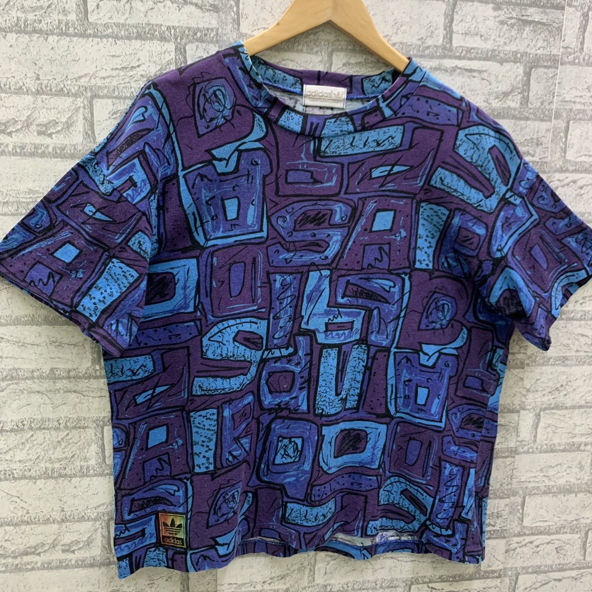 Adidas Vintage 90s Adidas Alloverprint T-shirts Size US L / EU 52-54 / 3 - 3 Thumbnail