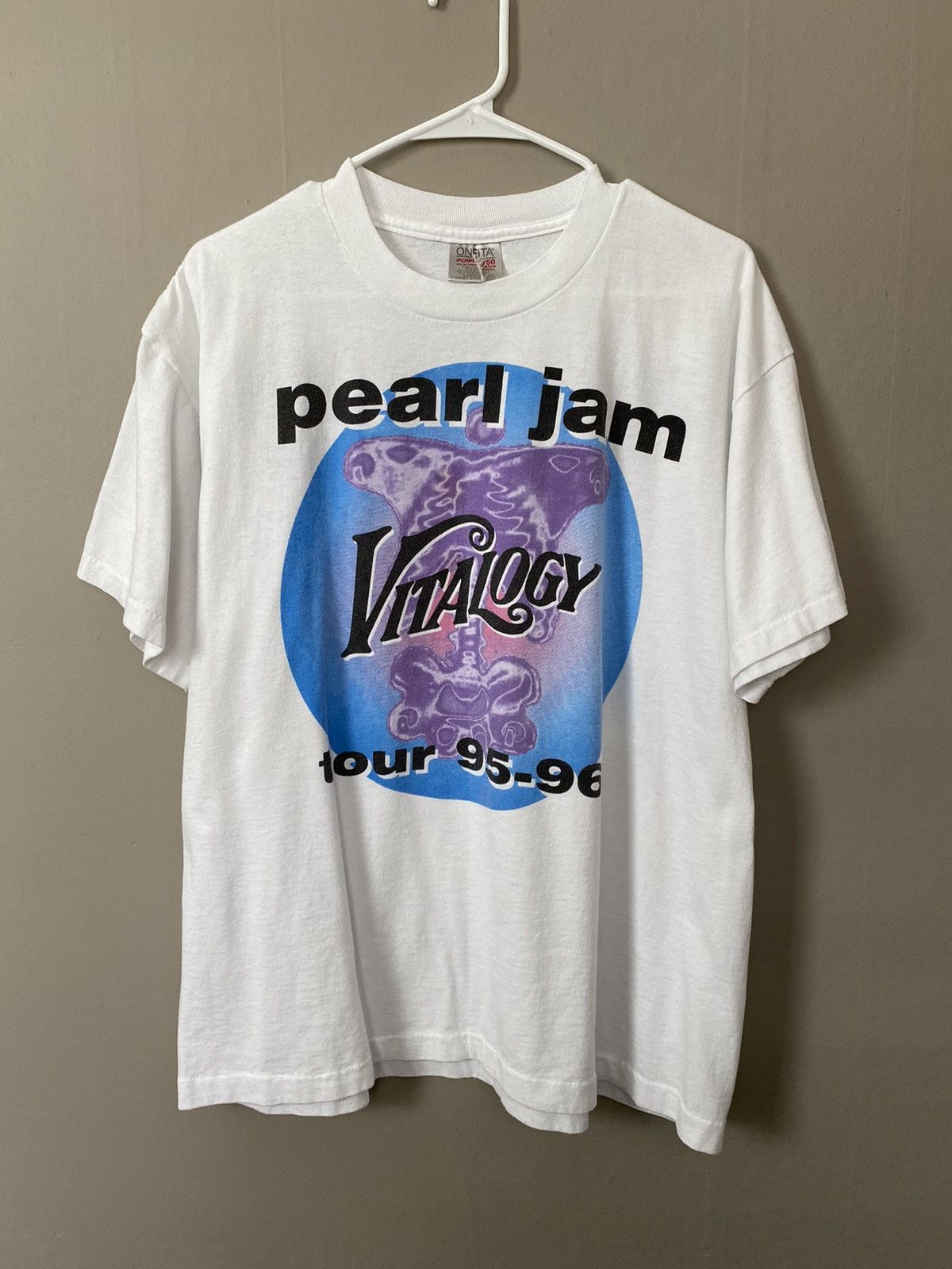 Vintage Vintage 90s Pearl Jam vitalogy tour shirt nirvana