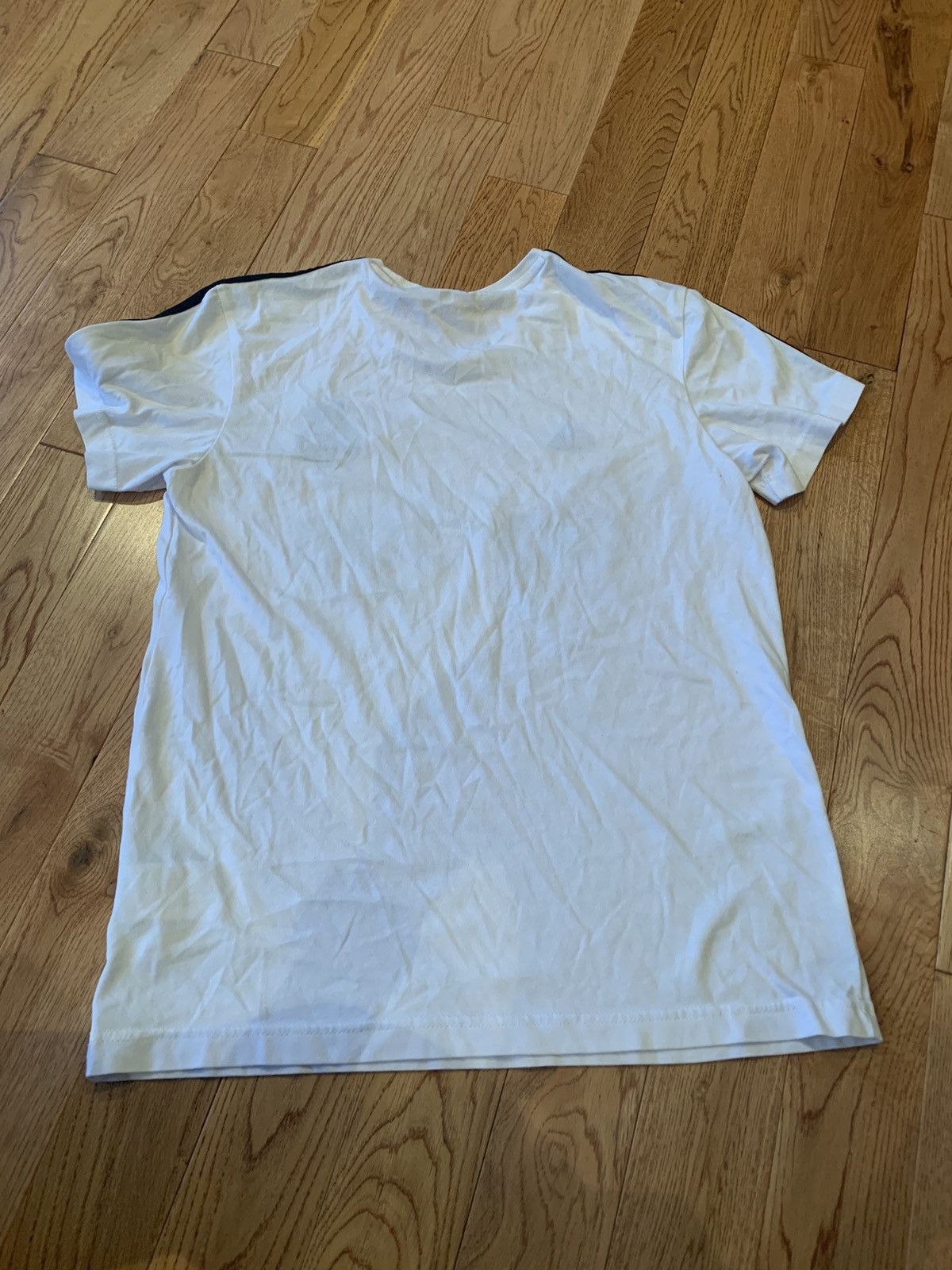 Adidas Adidas Real Madrid t shirt Size US M / EU 48-50 / 2 - 5 Thumbnail