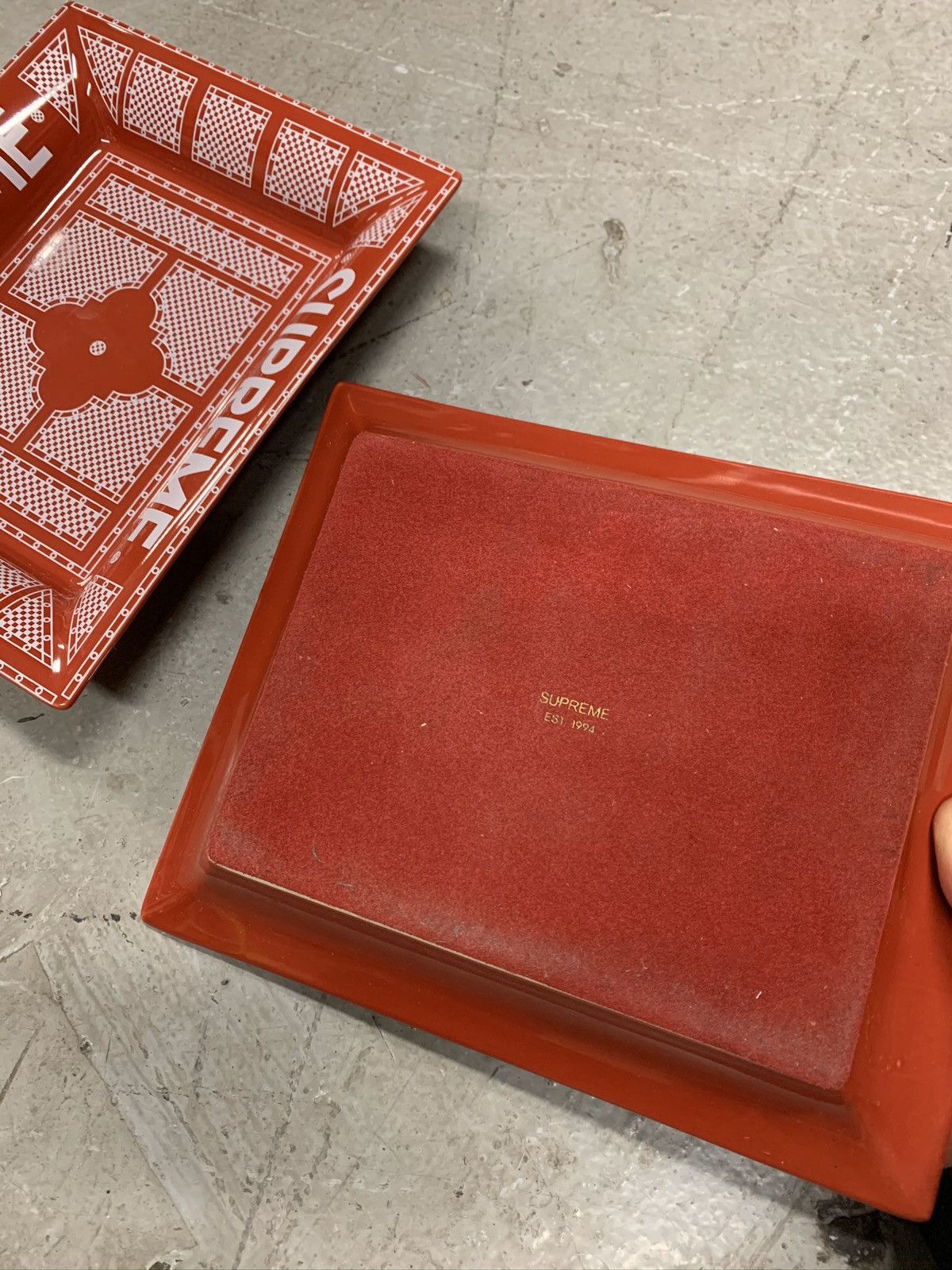 品多く Hermes 12SS Supreme Ceramic 希少 Tray 喫煙具・ライター ...