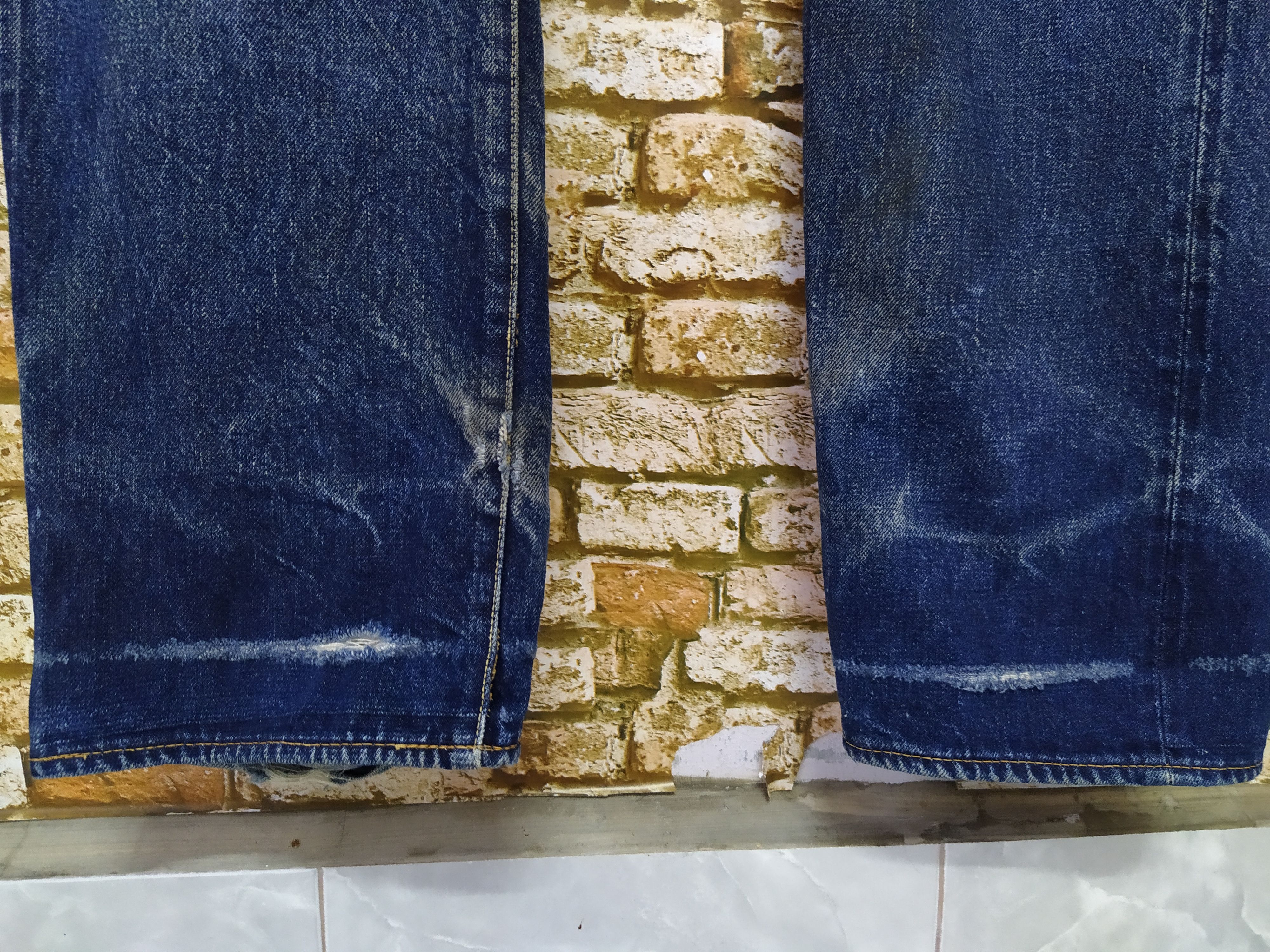 Denime DENIME JAPAN SELVEDGE DENIM DISTRESSED (B348) W31 Size US 31 - 4 Thumbnail