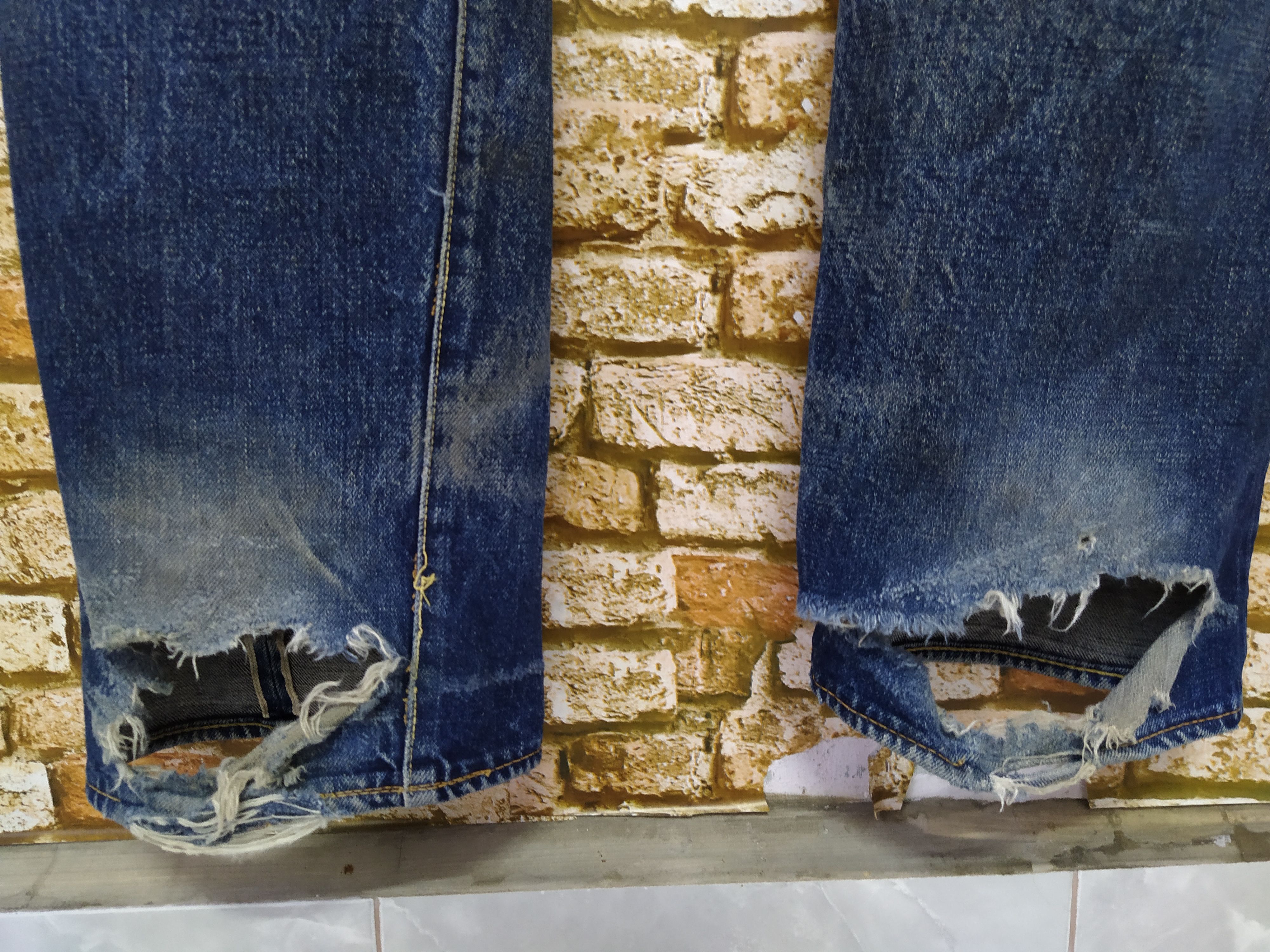 Denime DENIME JAPAN SELVEDGE DENIM DISTRESSED (B348) W31 Size US 31 - 7 Thumbnail