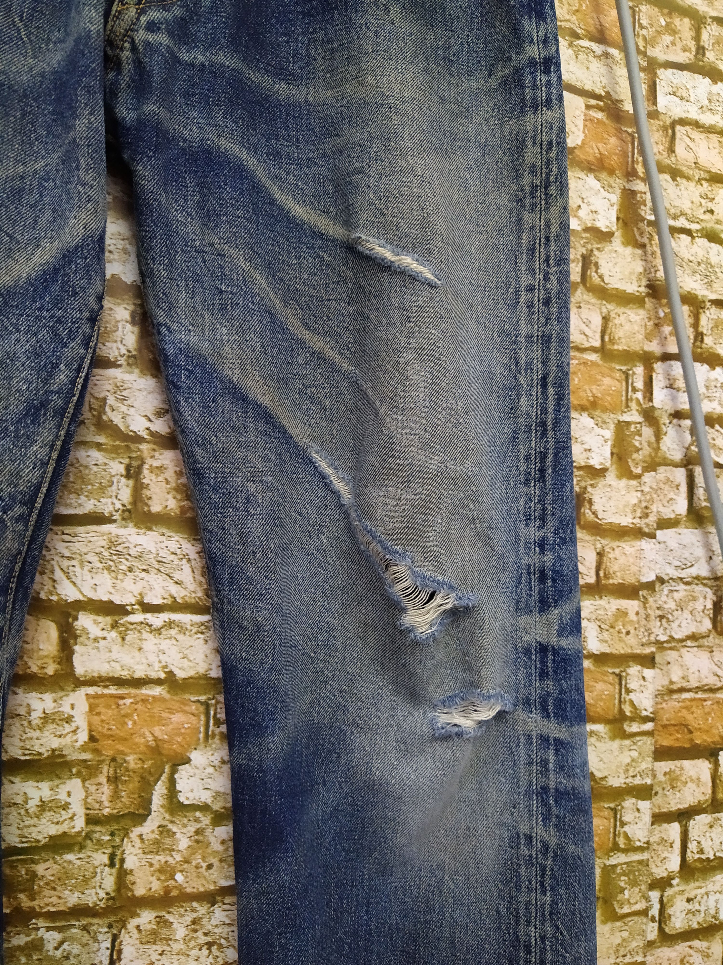 Denime DENIME JAPAN SELVEDGE DENIM DISTRESSED (B348) W31 Size US 31 - 2 Thumbnail
