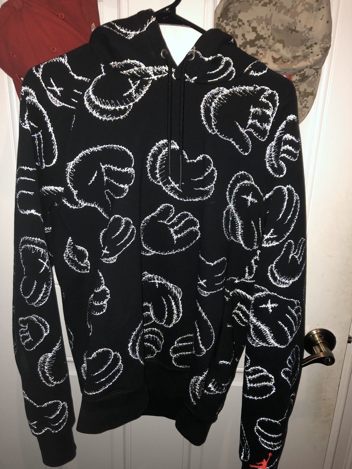 Kaws x jordan hoodie best sale