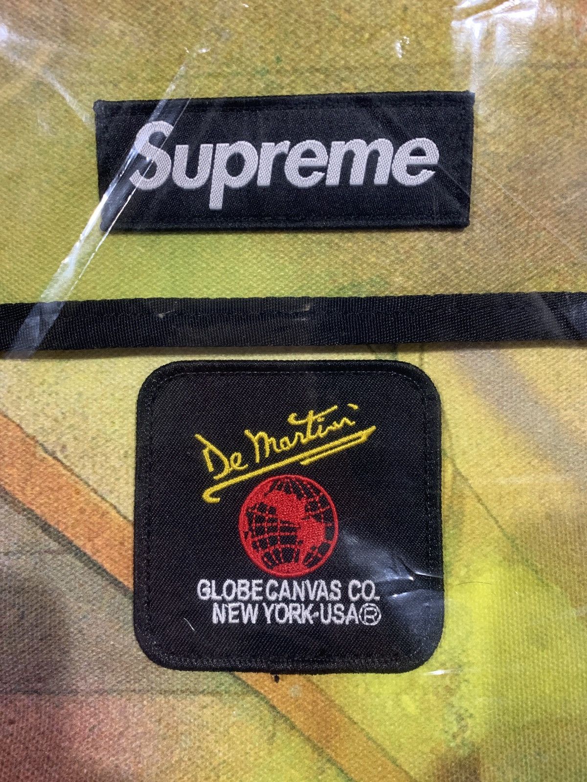 Supreme Supreme De Martini Messenger Bag Rammellezee SS20 Supreme Supreme De Martini Messenger Bag Rammellezee SS20