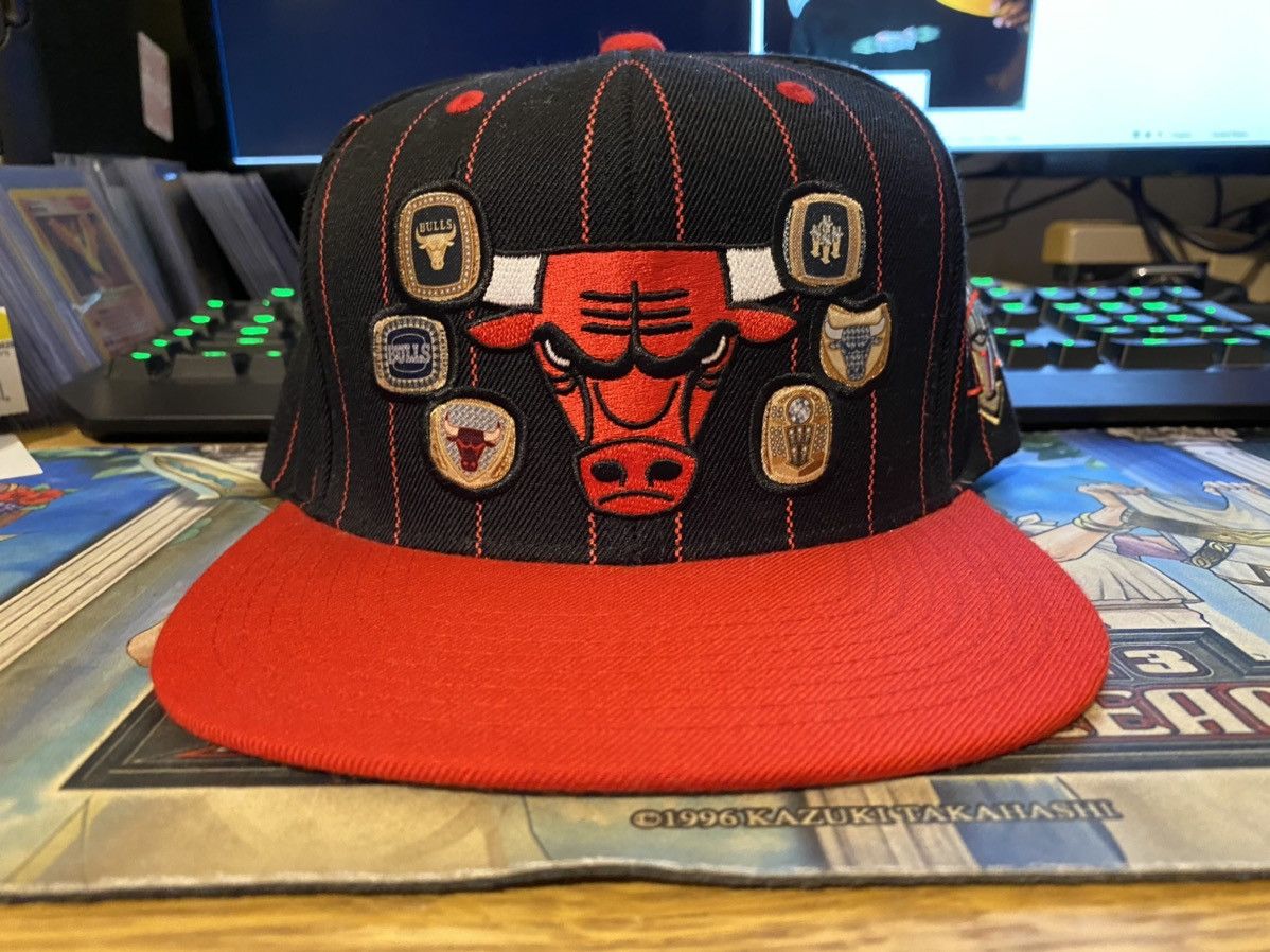 Jordan Brand × Mitchell & Ness × NBA Mitchell & Ness Chicago Bulls 6 ...