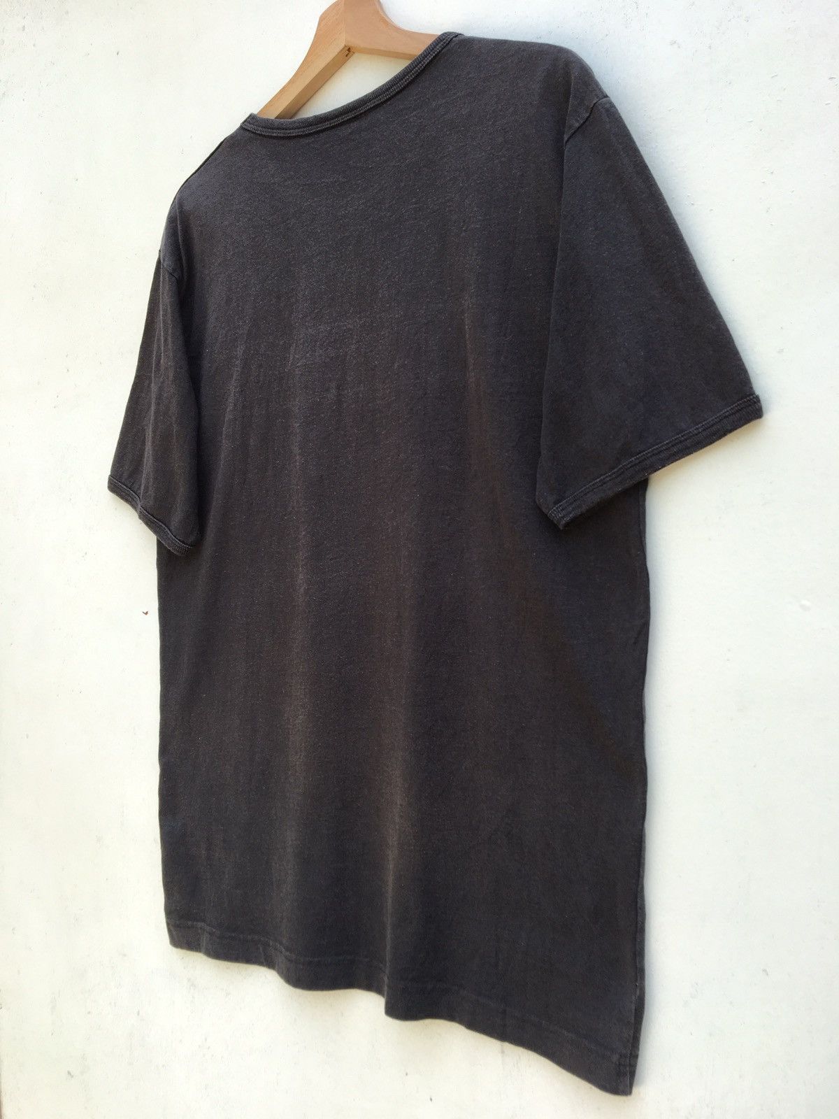 Nike Vintage Nike Swoosh Tshirt Size Large Size US XL / EU 56 / 4 - 7 Thumbnail