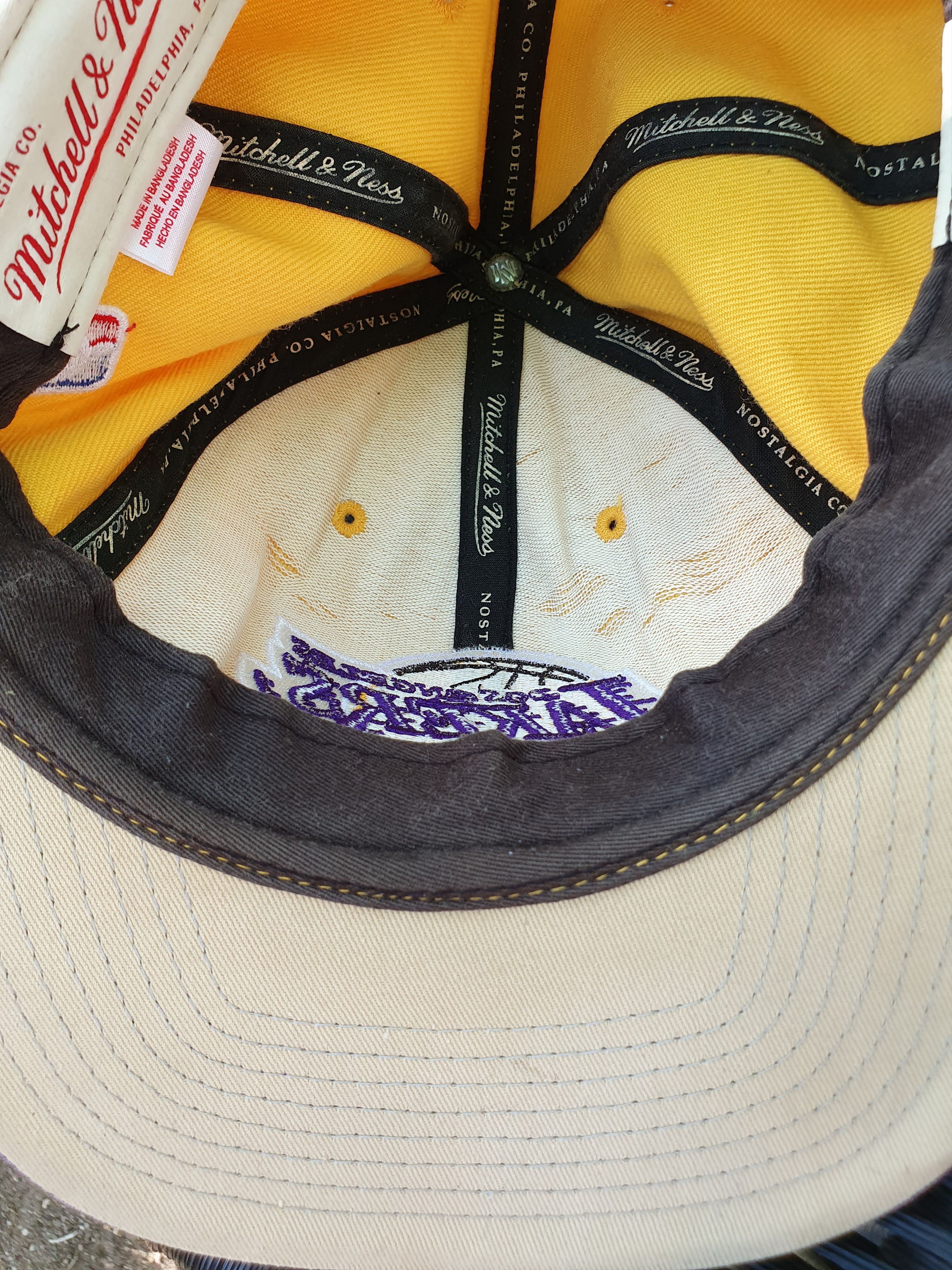 Mitchell & Ness × NBA LA Lakers Mitchell & Ness Hardwood Snapback Hat size all Size ONE SIZE - 10 Thumbnail