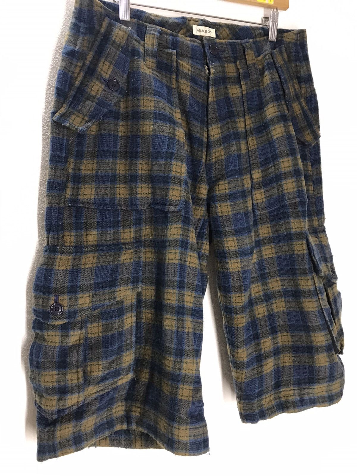 Japanese Brand MILK BOY Checkered Wool Cargo Short Pants Size US 34 / EU 50 - 2 Thumbnail
