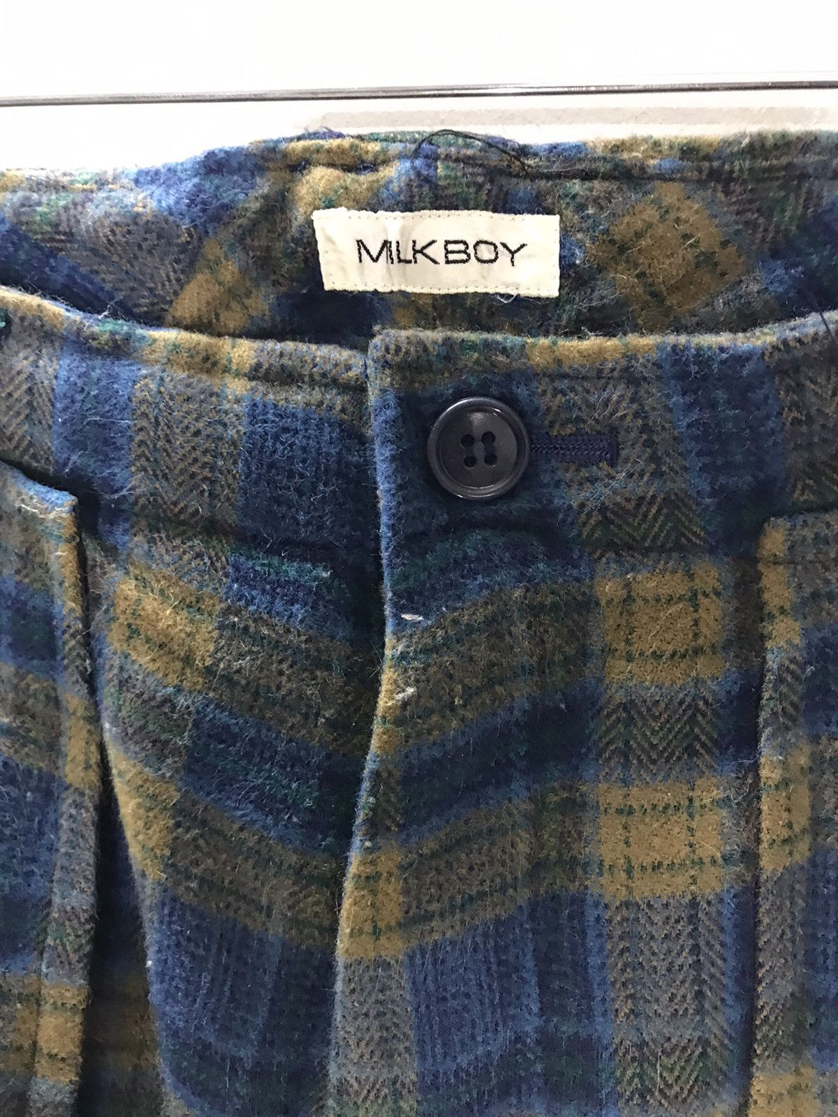 Japanese Brand MILK BOY Checkered Wool Cargo Short Pants Size US 34 / EU 50 - 5 Thumbnail