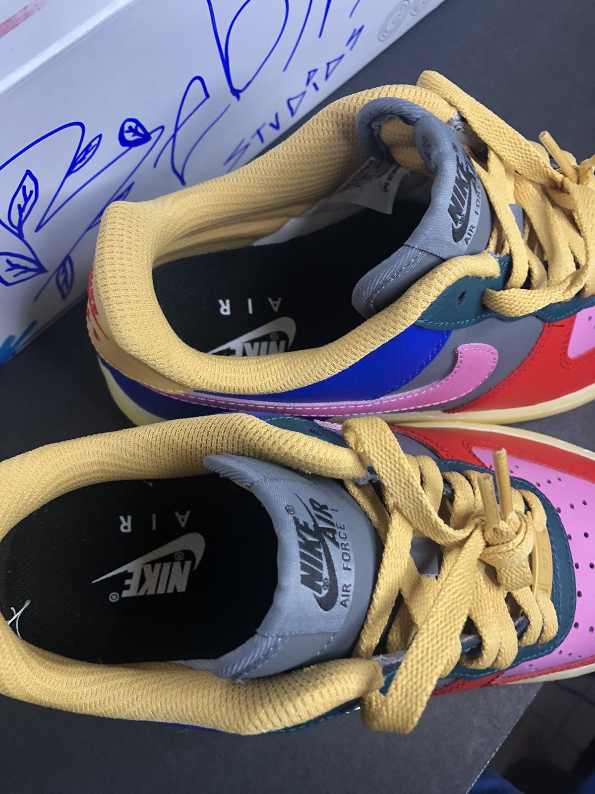 WestsideGunn Pray for Paris signed auto Nike Pray for Paris, by Westside Gunn ‌ Grail #2/3 has arrived  main image 4