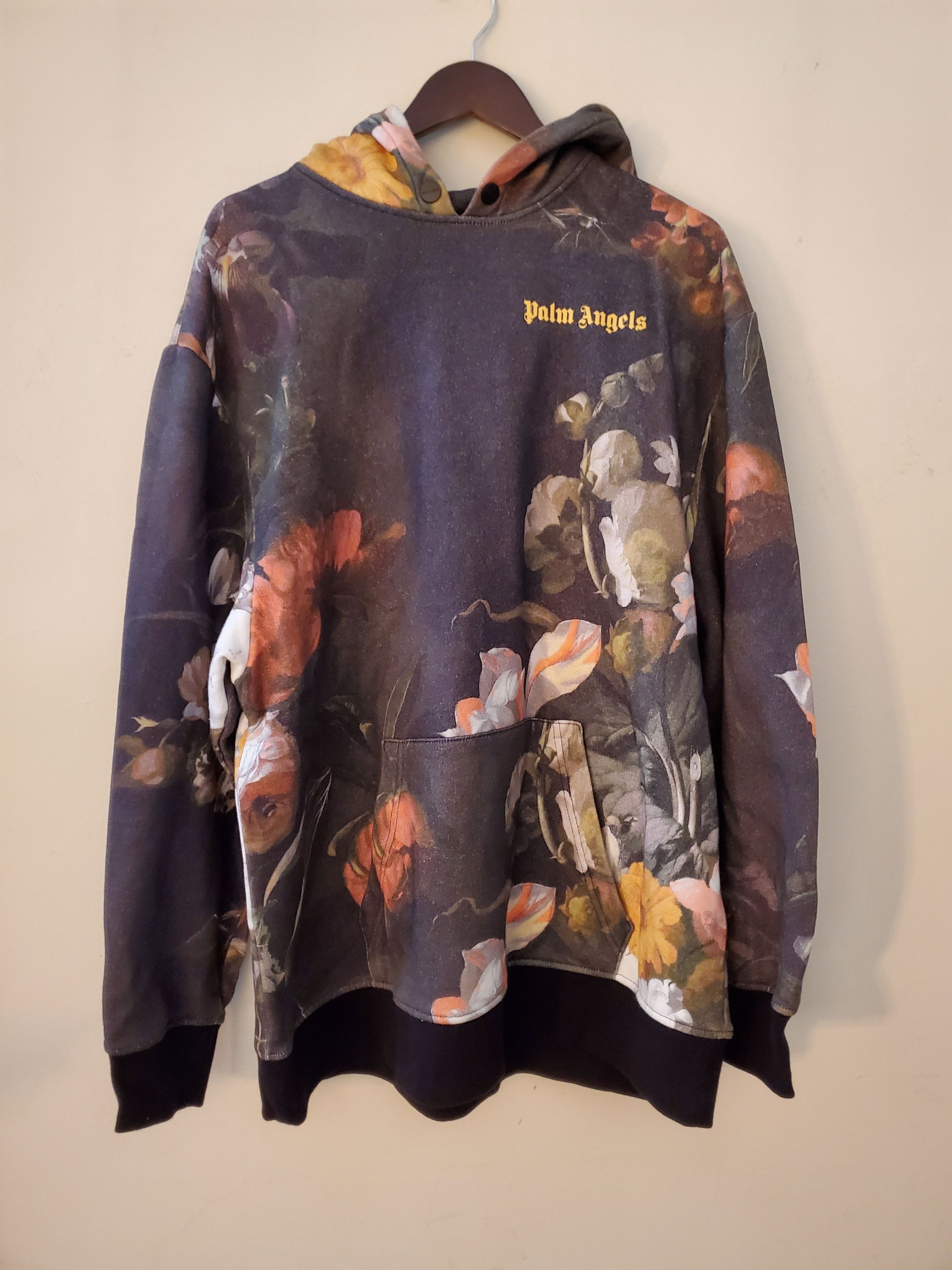 Palm angels gothic hoodie hotsell