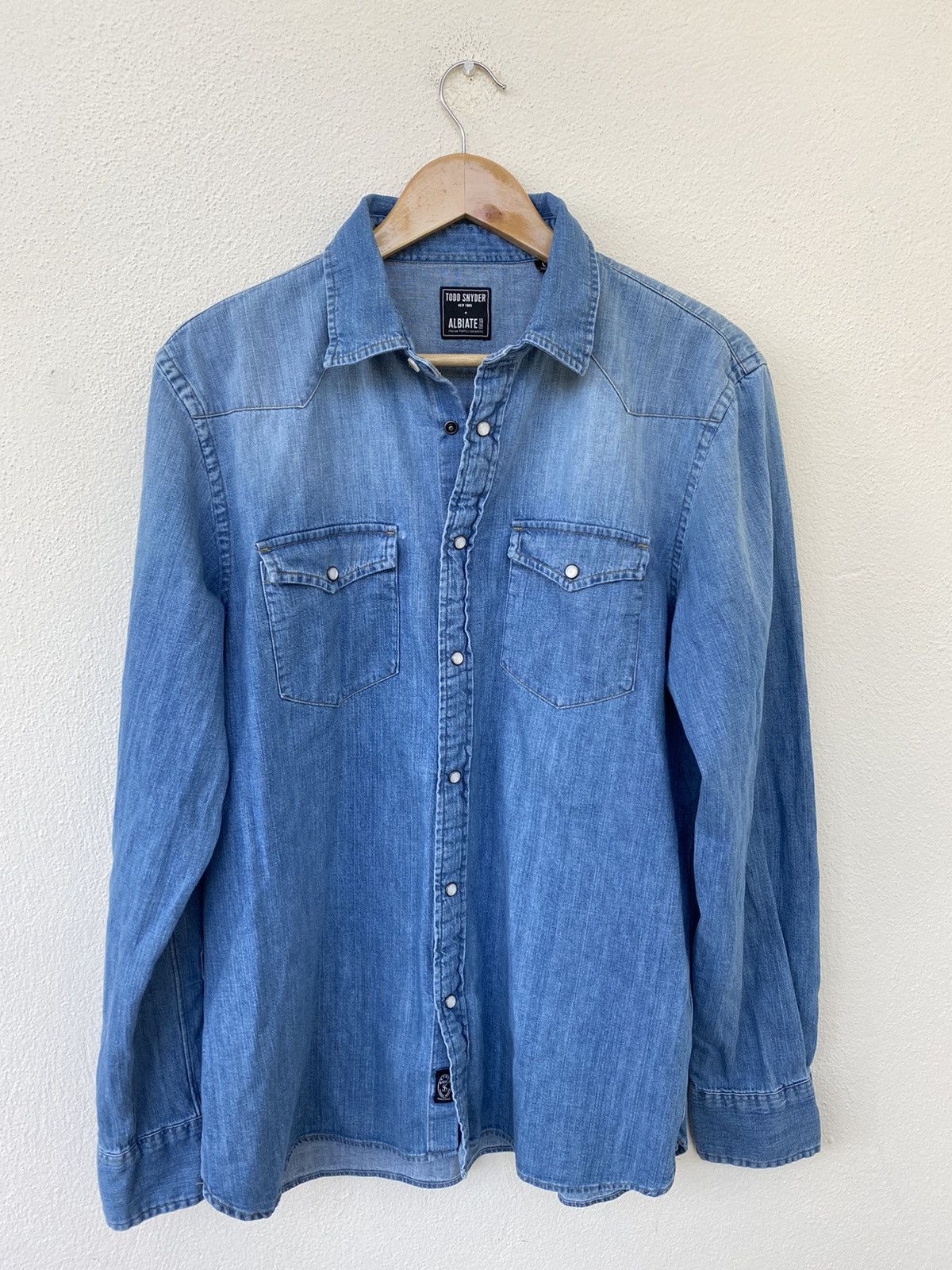 Todd Snyder DENIM WESTERN LONG SLEEVE SHIRT IN MEDIUM BLUE | Grailed