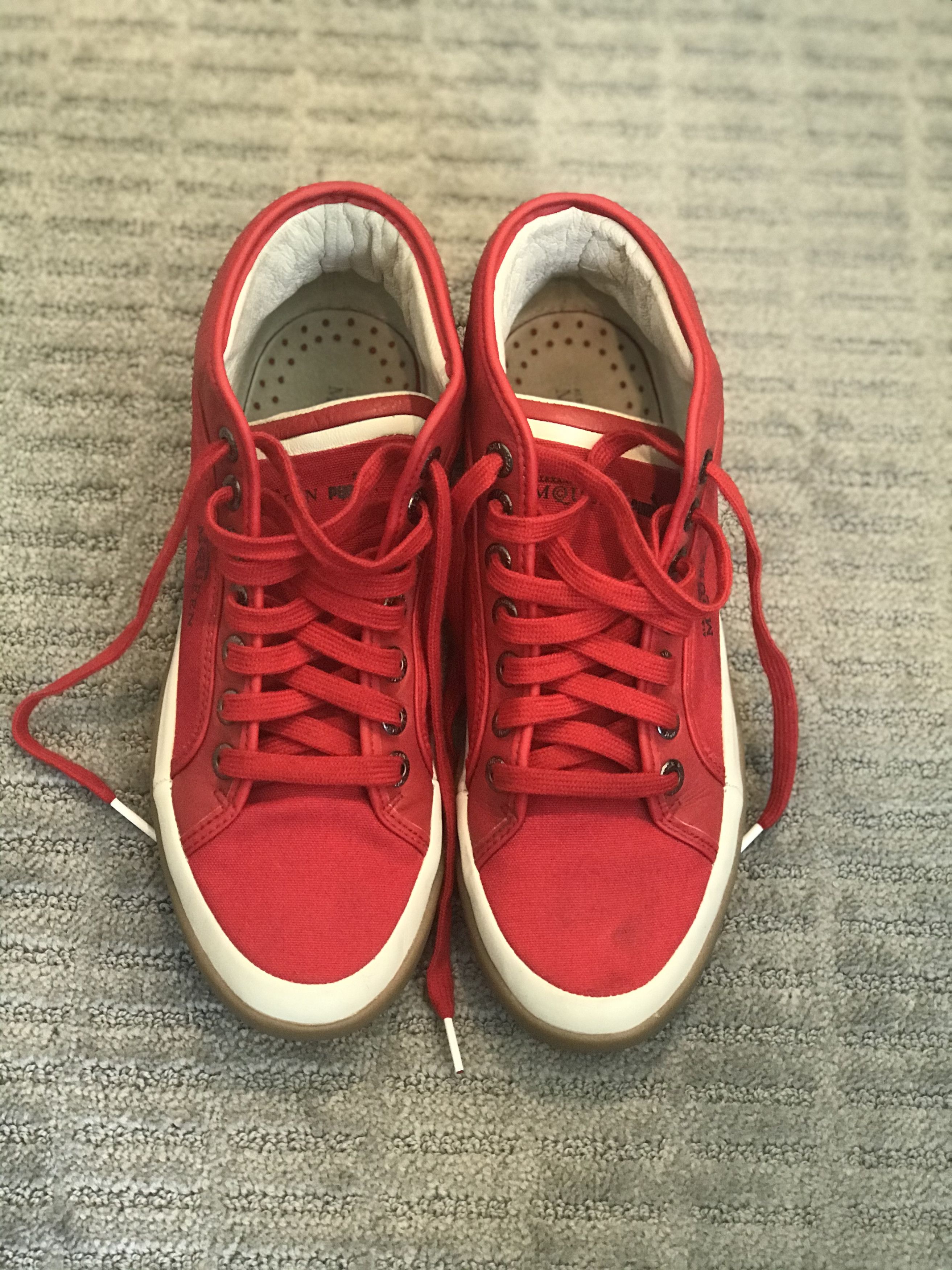 Alexander McQueen Alexander McQueen puma red sneaker size 9 Size US 9 / EU 42 - 1 Thumbnail