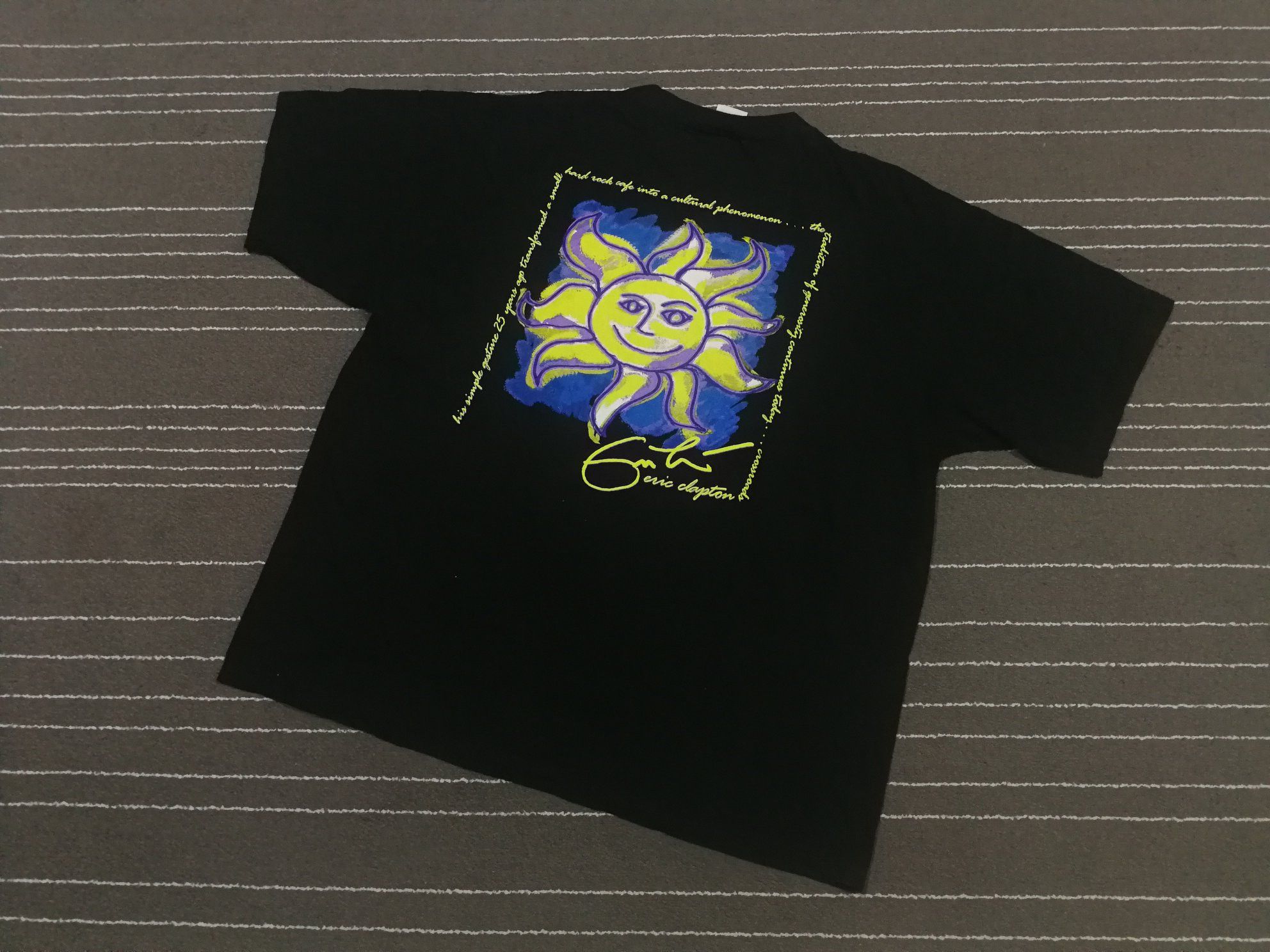 VINTAGE hard rock rome x eric clapton tee