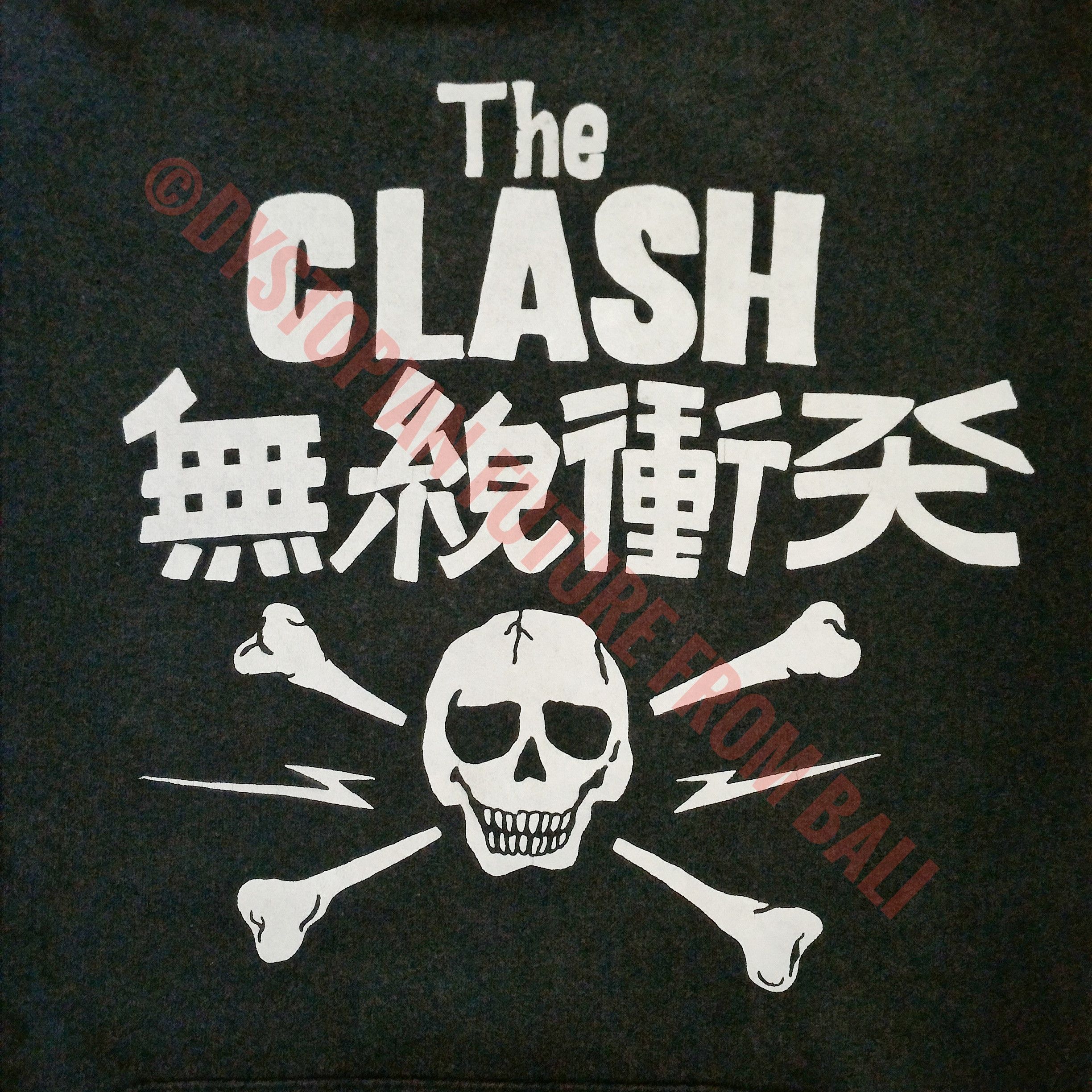 Band Tees Vintage The Clash - Japanese Skull & Crossbones Band Hoodie Size US M / EU 48-50 / 2 - 2 Thumbnail
