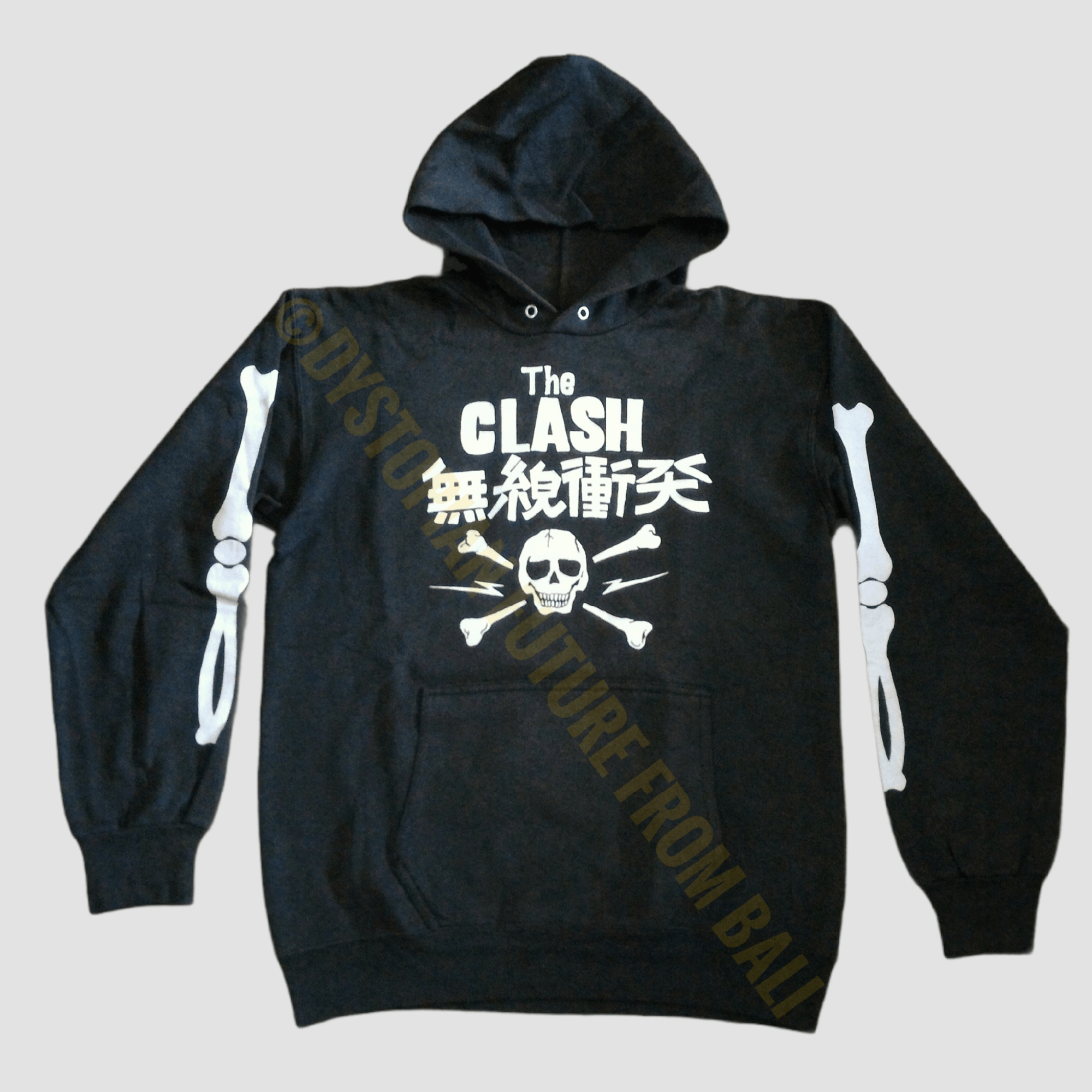 Band Tees Vintage The Clash - Japanese Skull & Crossbones Band Hoodie Size US M / EU 48-50 / 2 - 1 Thumbnail