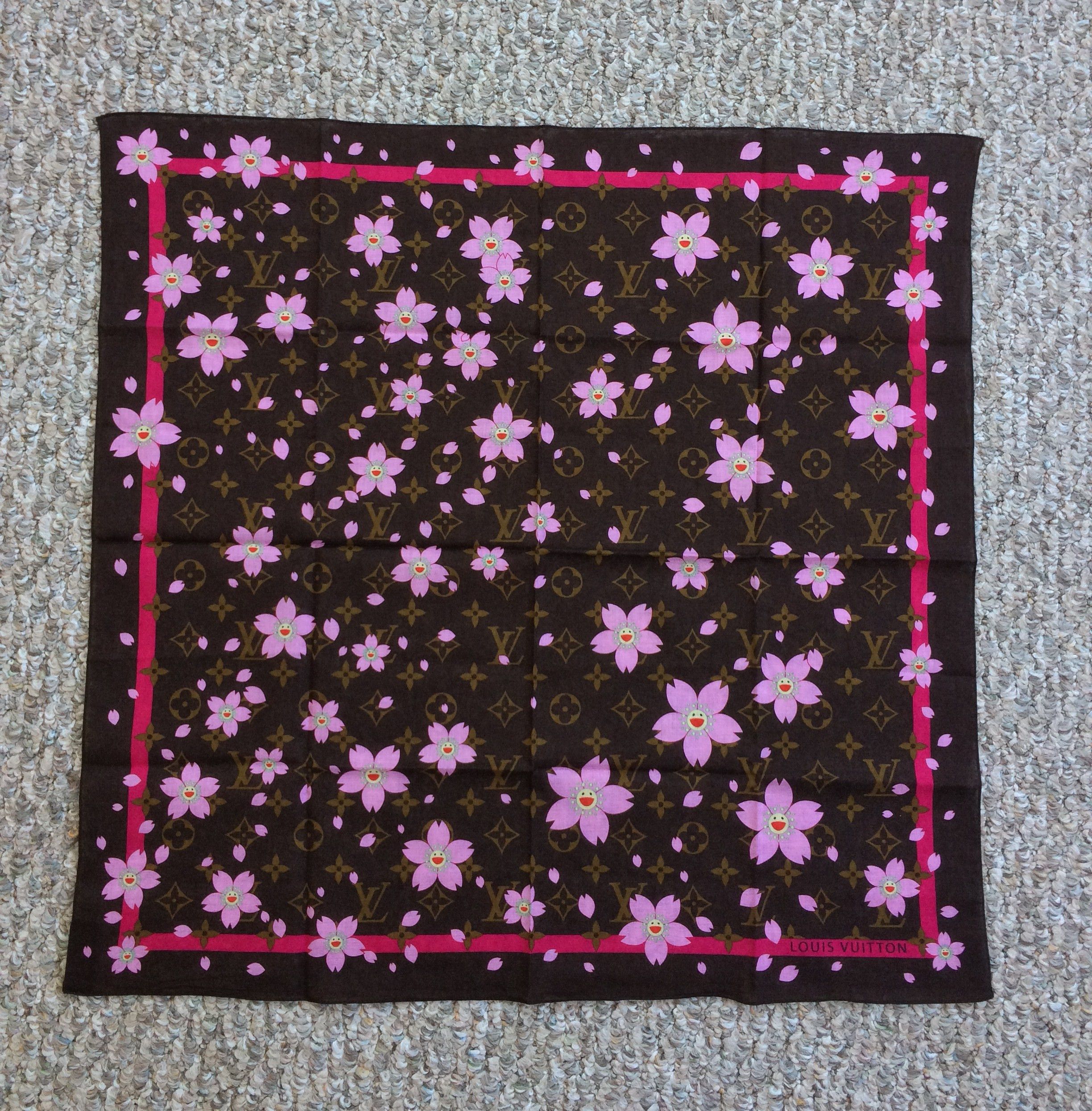 Louis Vuitton × Takashi Murakami Louis Vuitton x Murakami Cherry Blossom Monogram Scarf Size ONE SIZE - 1 Thumbnail