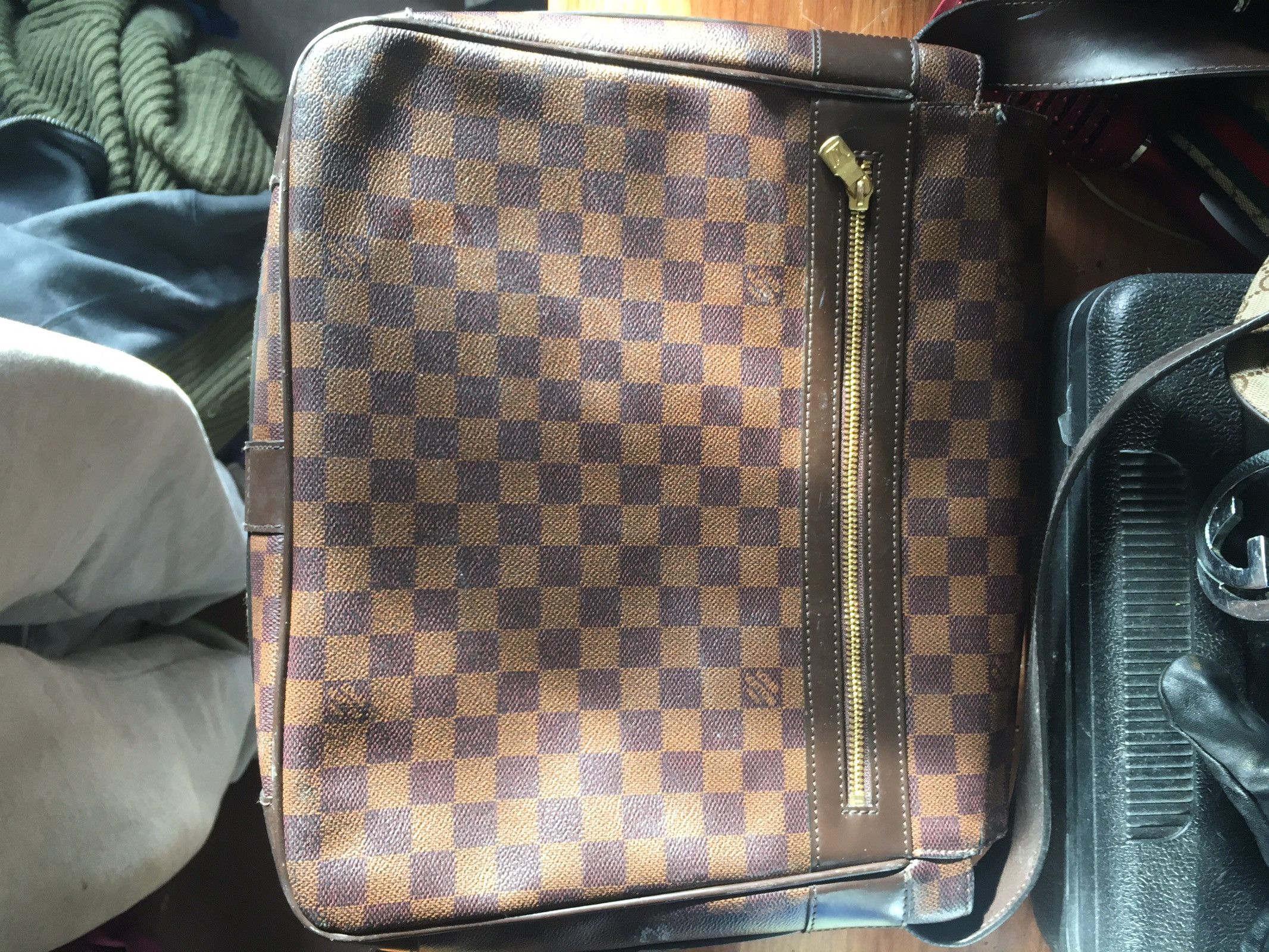 High Quality Louis Vuitton Leather Laptop Bag. in Ajah - Computer