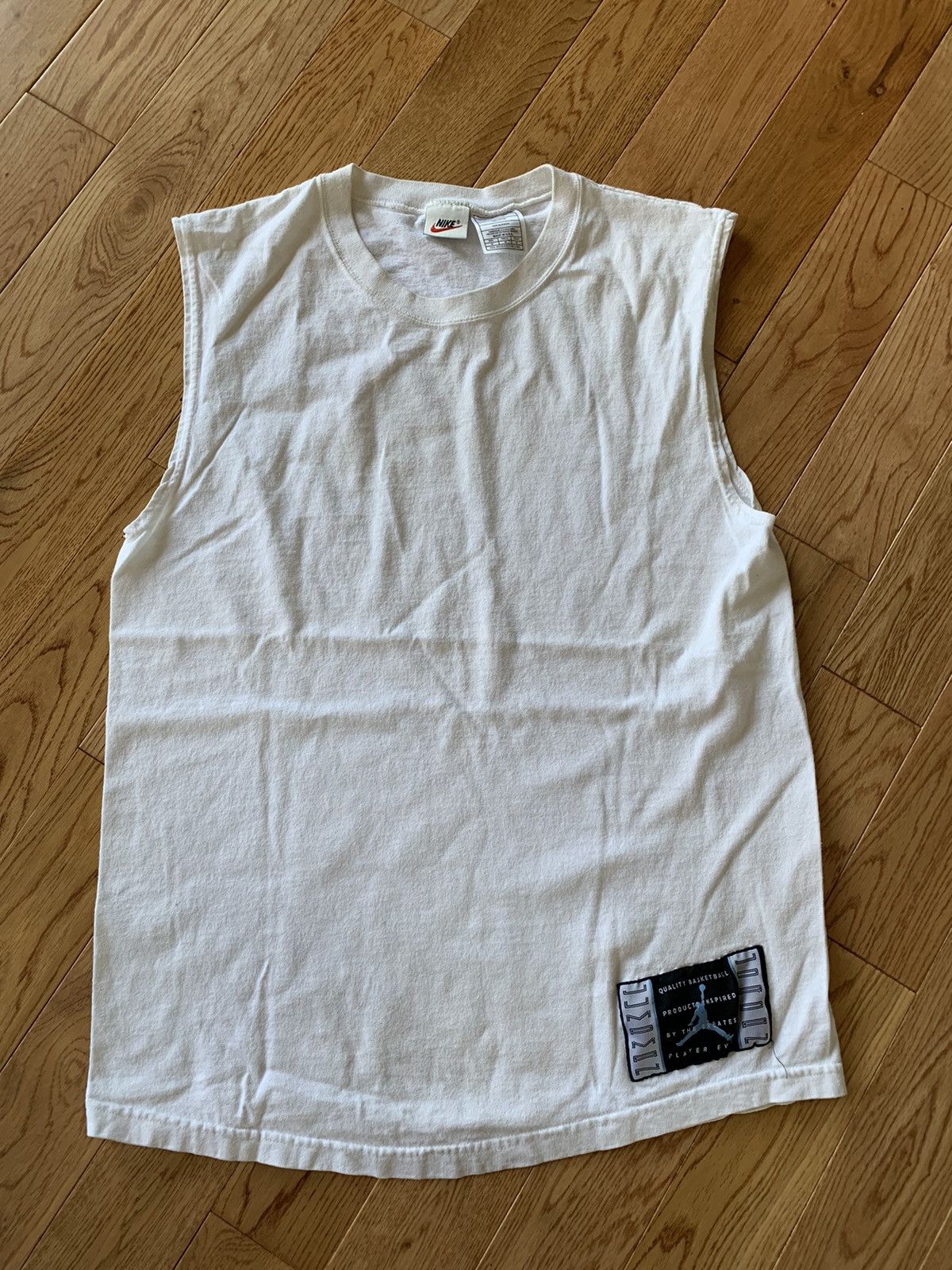 Jordan Brand × Nike × Vintage Vintage Jordan jumpman nike sleeveless shirt Carolina Size US M / EU 48-50 / 2 - 1 Thumbnail
