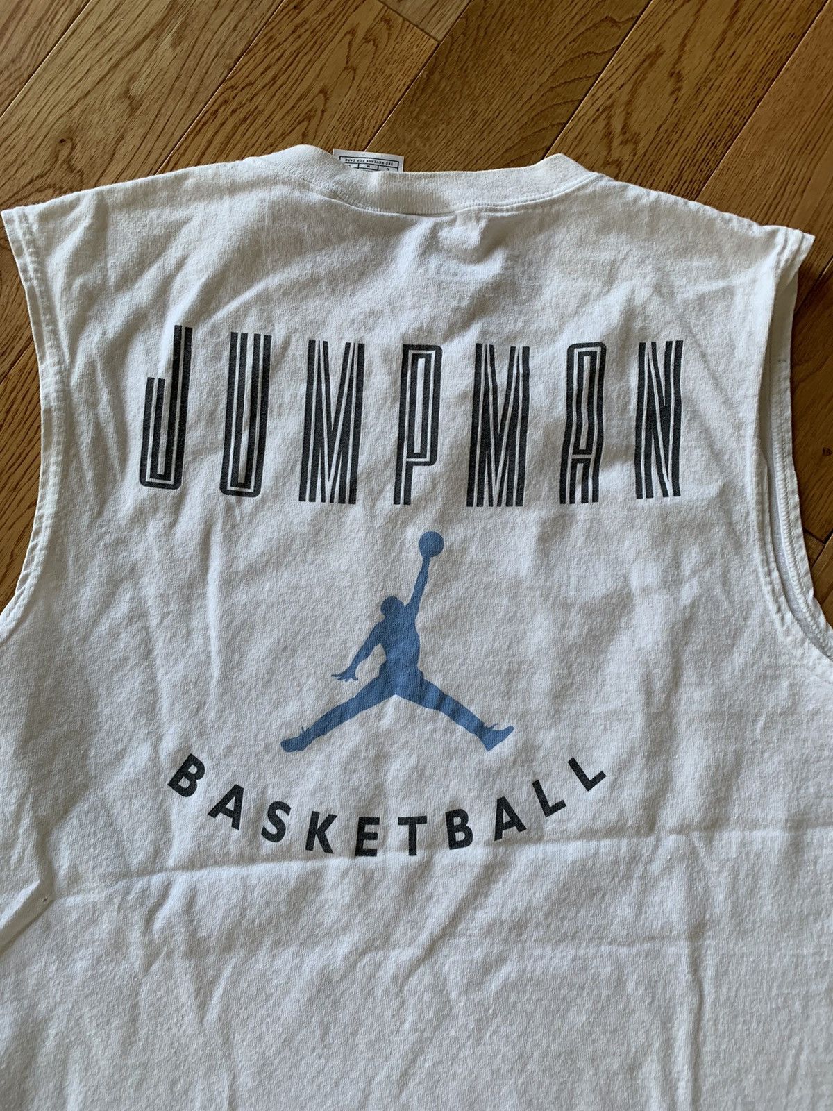 Jordan Brand × Nike × Vintage Vintage Jordan jumpman nike sleeveless shirt Carolina Size US M / EU 48-50 / 2 - 5 Thumbnail