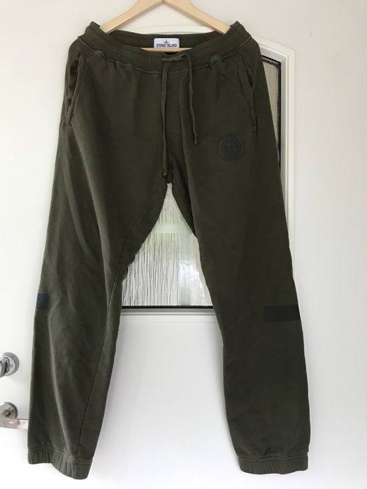 Supreme Supreme x Stone Island Sweatpants / joggers Size M | Grailed