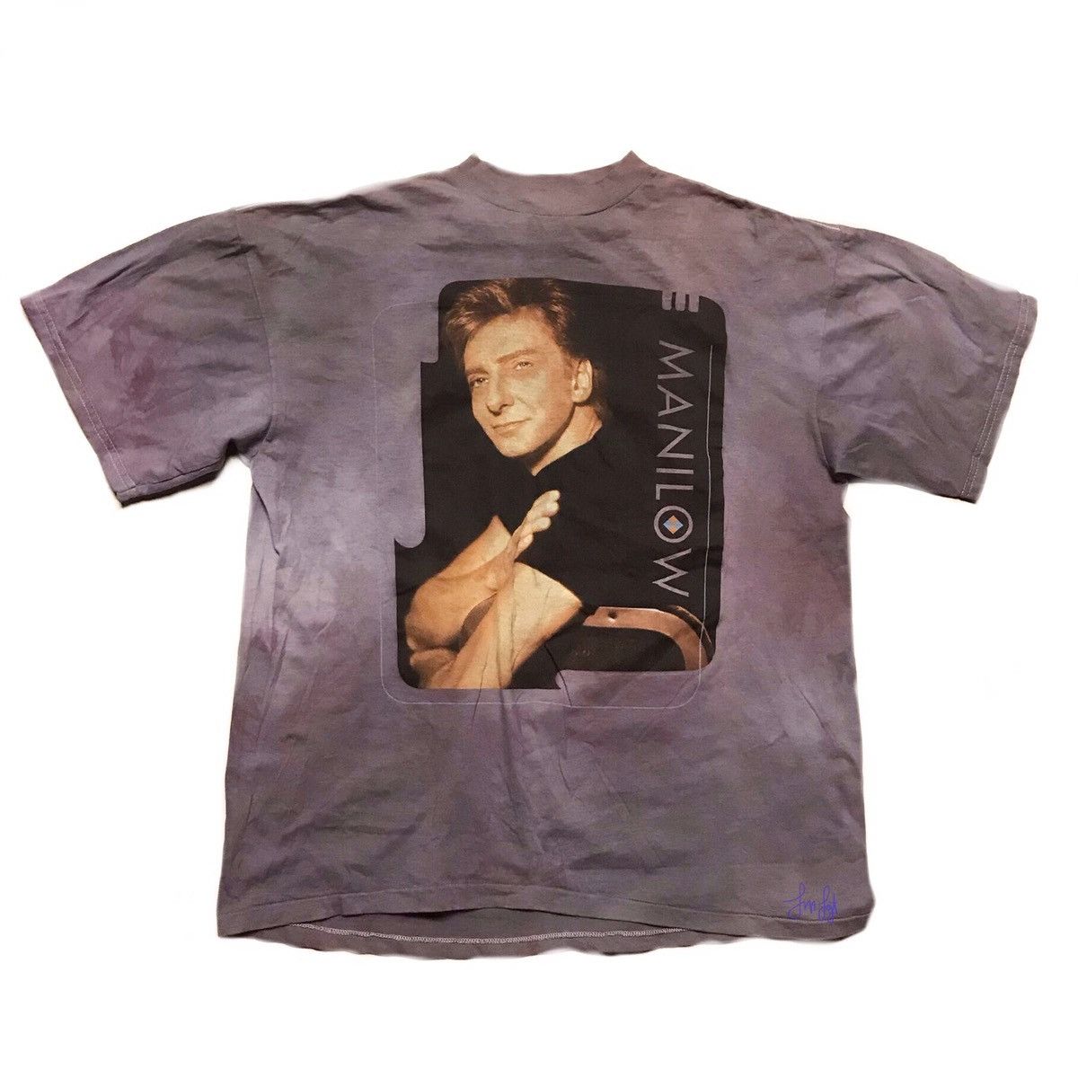 Vintage 90s 1997 vintage Barry Manilow tour of the world T-shirt