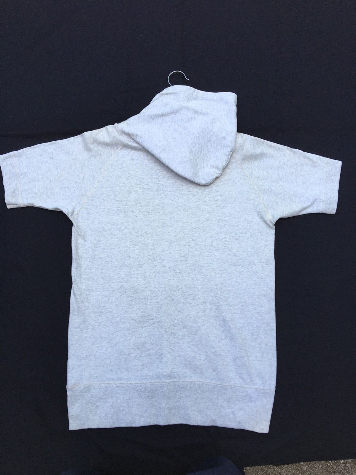 SHIPS Vintage SHIPS Hoodie Sweatshirt Short Sleeve Size US L / EU 52-54 / 3 - 7 Thumbnail