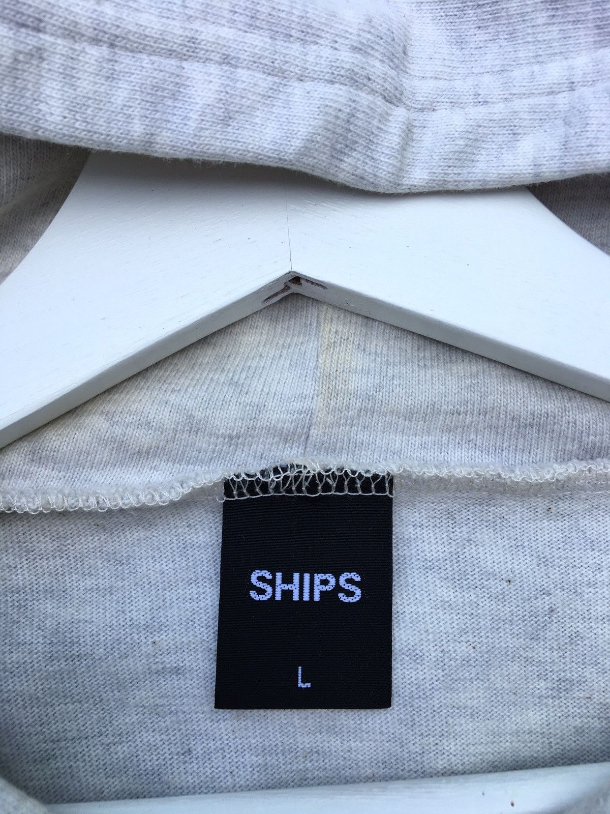 SHIPS Vintage SHIPS Hoodie Sweatshirt Short Sleeve Size US L / EU 52-54 / 3 - 6 Thumbnail