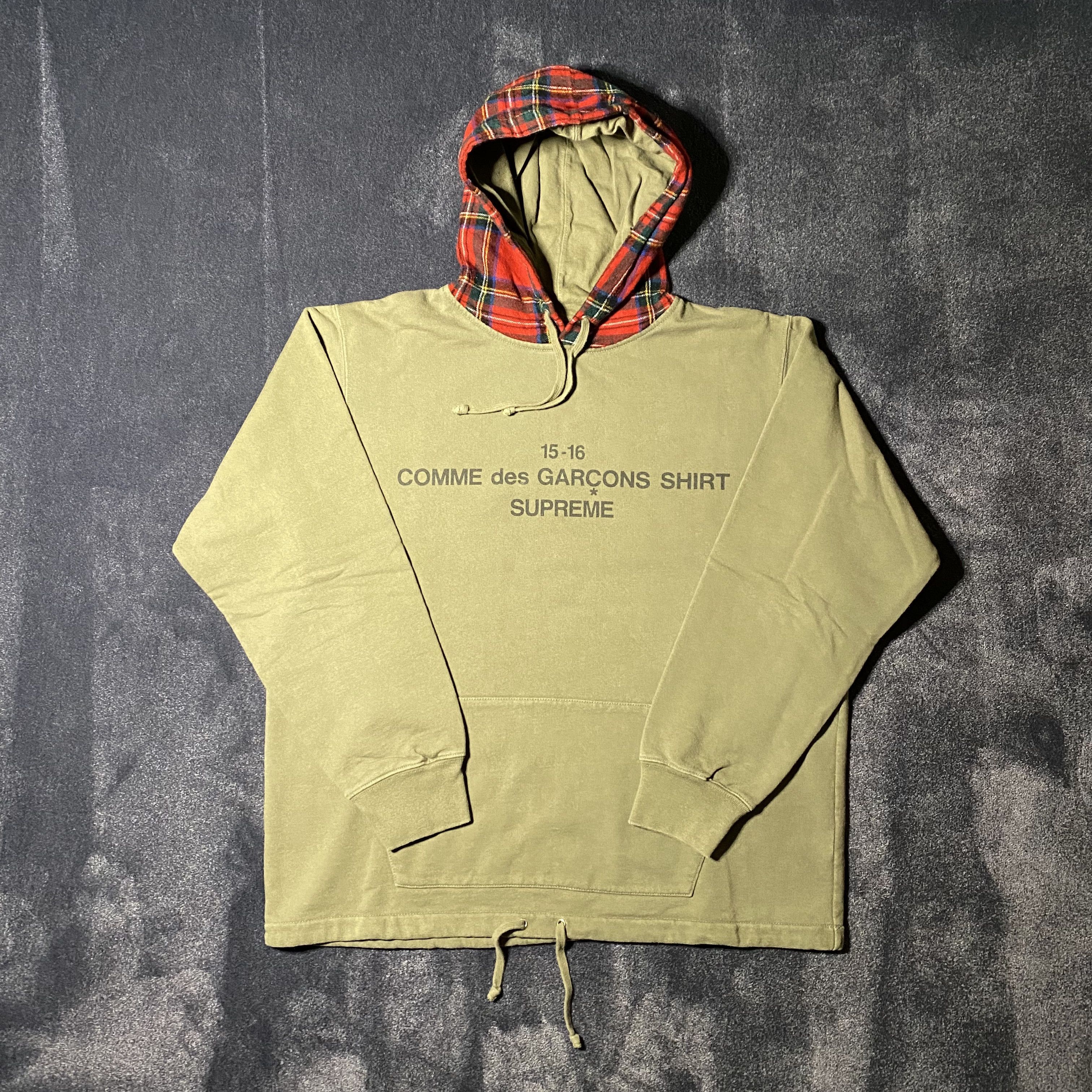 Comme de discount garcon supreme hoodie