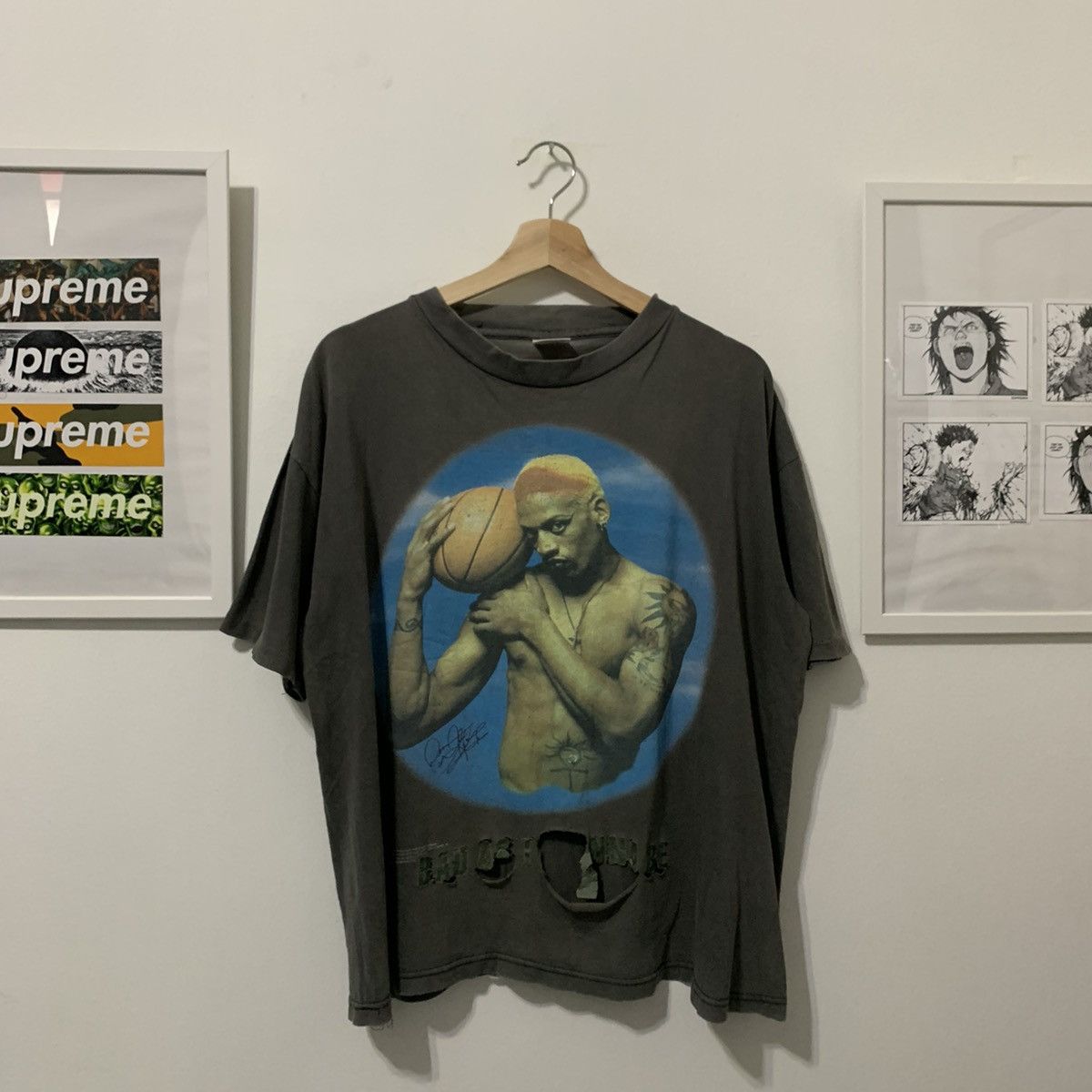 NBA × Rap Tees × Vintage Vintage Dennis Rodman Tshirt “Bad As I wanna Be” Size US M / EU 48-50 / 2 - 1 Thumbnail