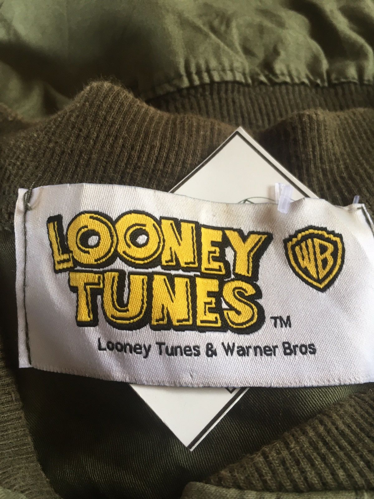 Other Bugs Bunny rocket ride army style sweatshirt Size US L / EU 52-54 / 3 - 8 Thumbnail