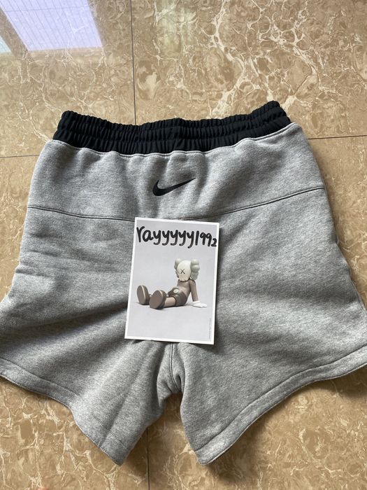 Fear of god x shop 'reversible shorts summit white