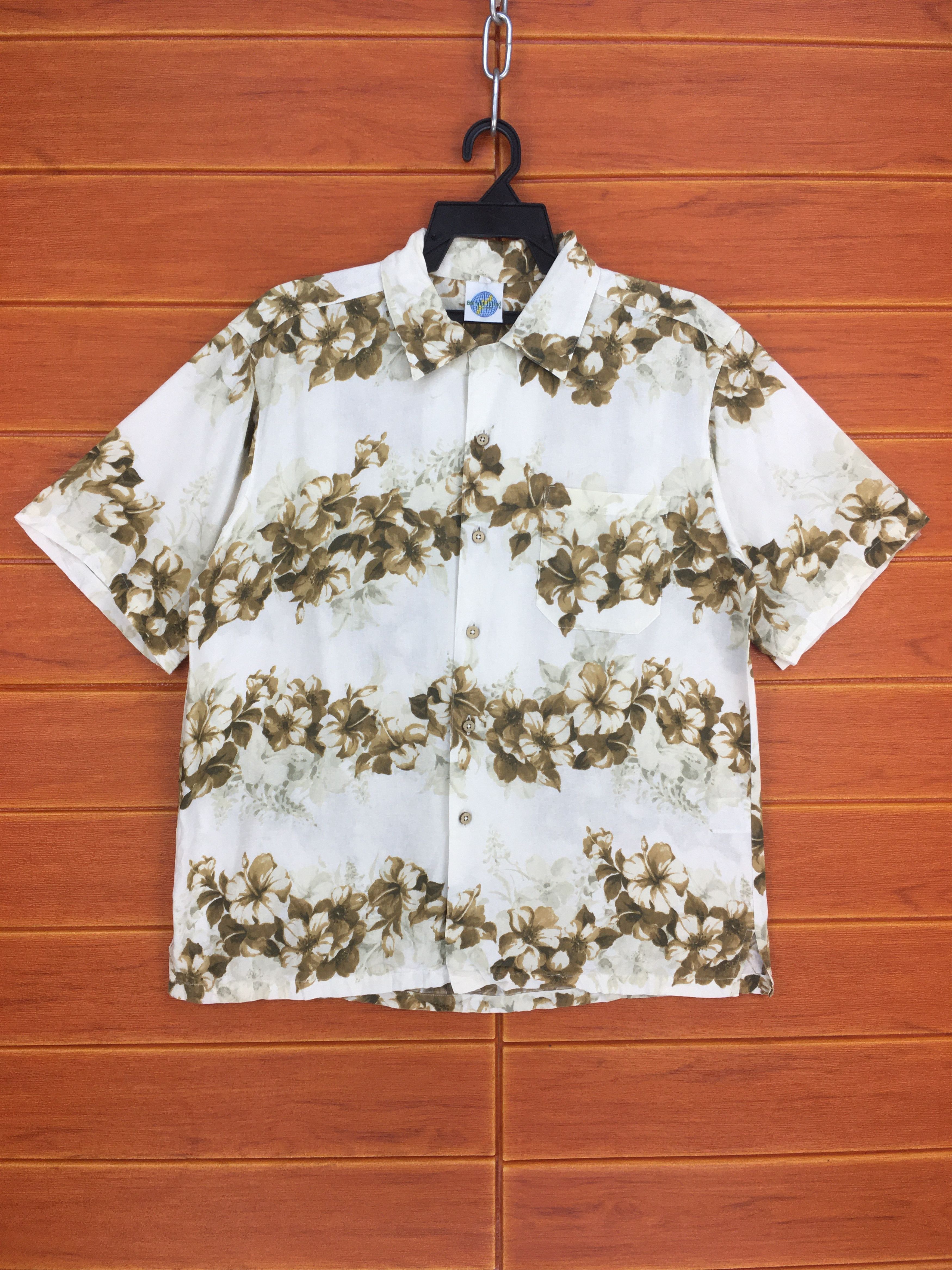 Japanese Brand Vintage Japanese Hawaiian EMERALD ISLAND Flowers Shirt Size US L / EU 52-54 / 3 - 1 Thumbnail