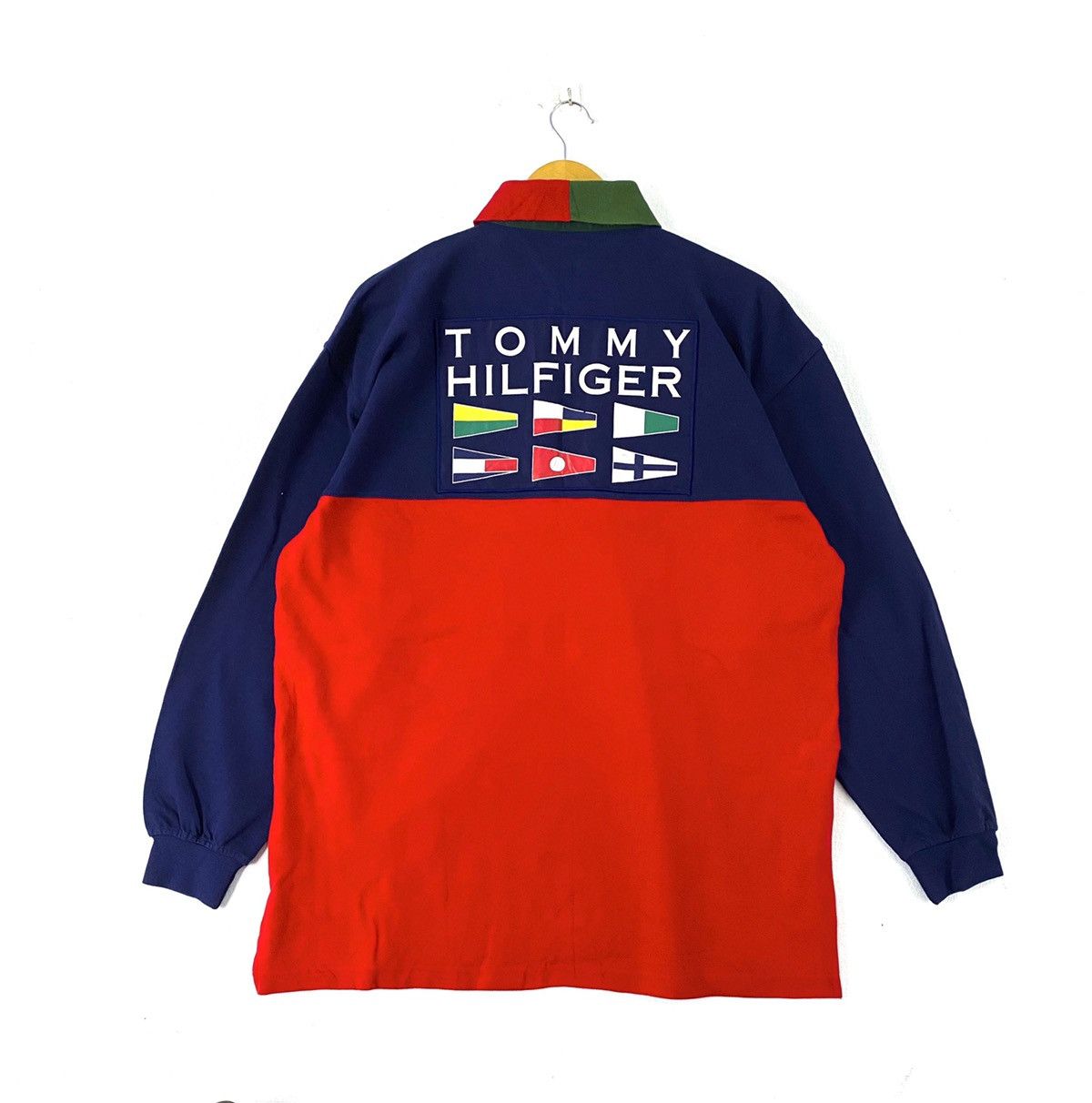 Tommy Hilfiger vintage 90s TOMMY HILFIGER big logo colourblock t-shirts Size US L / EU 52-54 / 3 - 1 Thumbnail