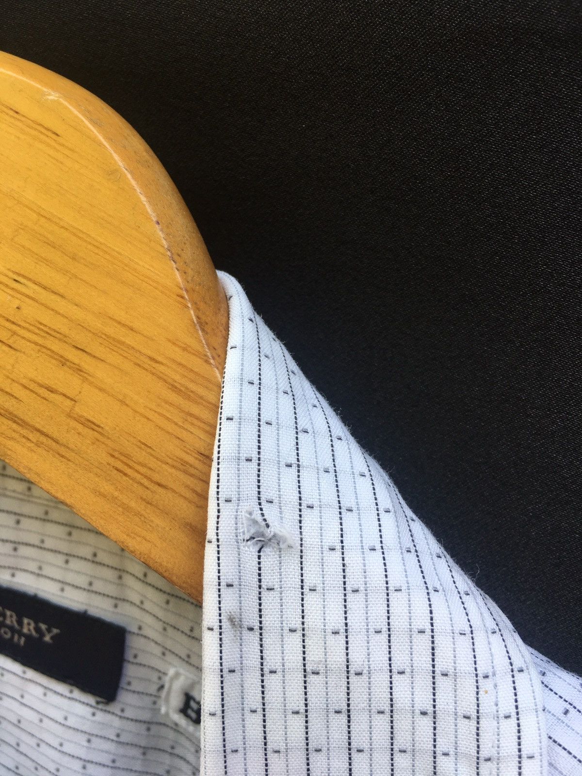 Burberry Burberry Button Down Shirt Size US M / EU 48-50 / 2 - 4 Thumbnail