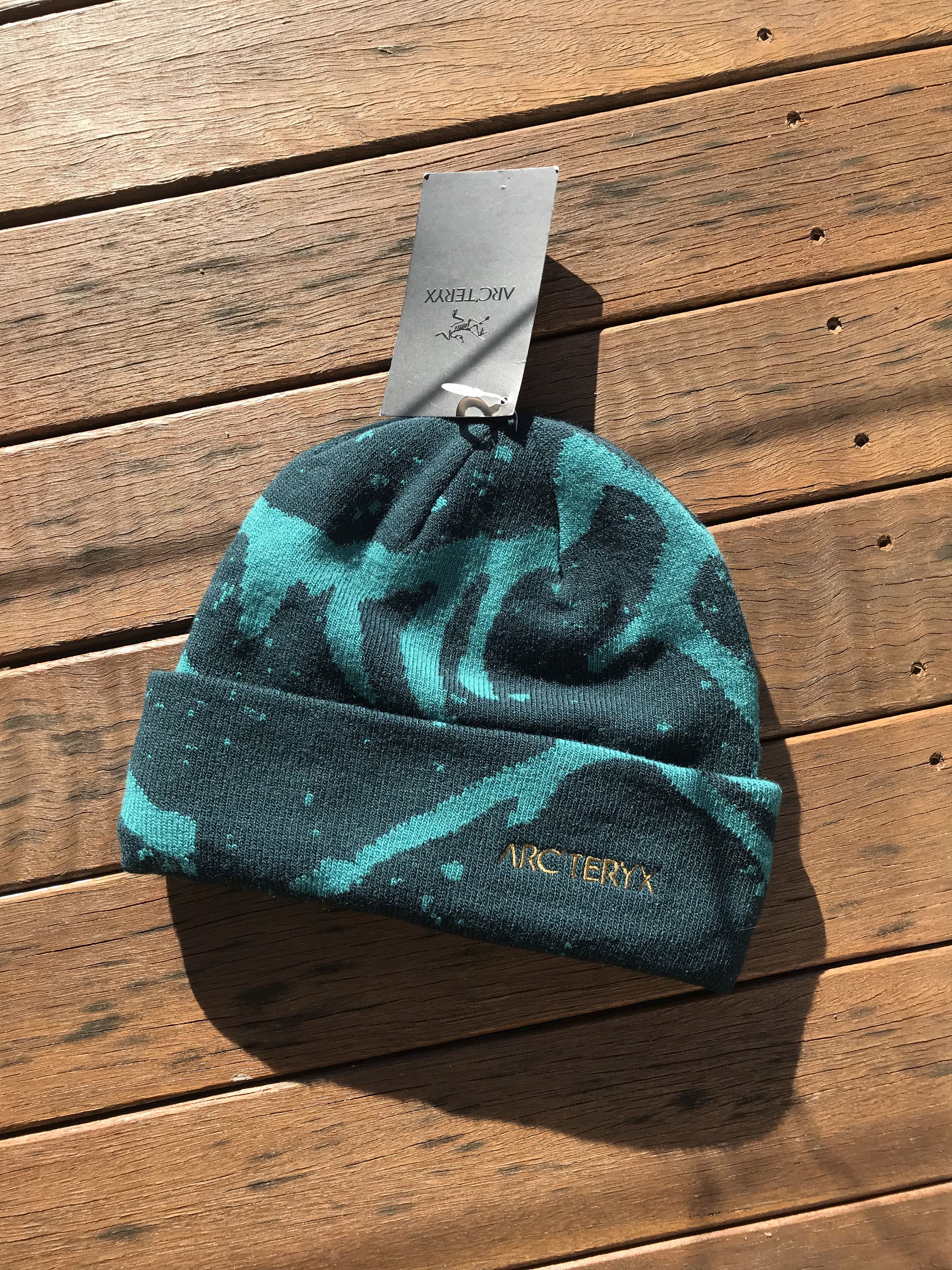 Arc'Teryx Arcteryx Grotto grotto toque beanie in Orbit | Grailed