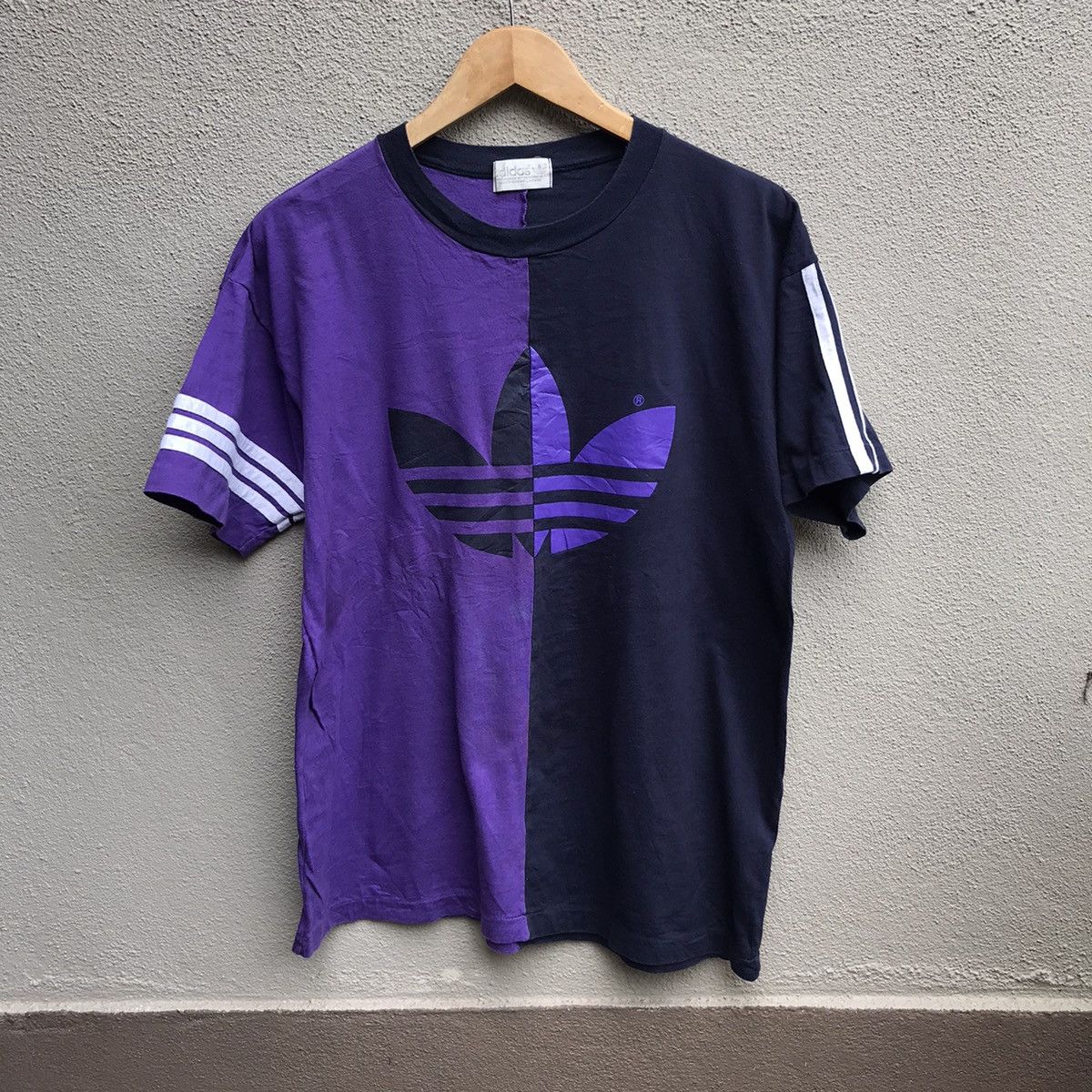 Adidas Vintage 90s ADIDAS trefoil biglogo 2 tones tee Size US L / EU 52-54 / 3 - 1 Thumbnail