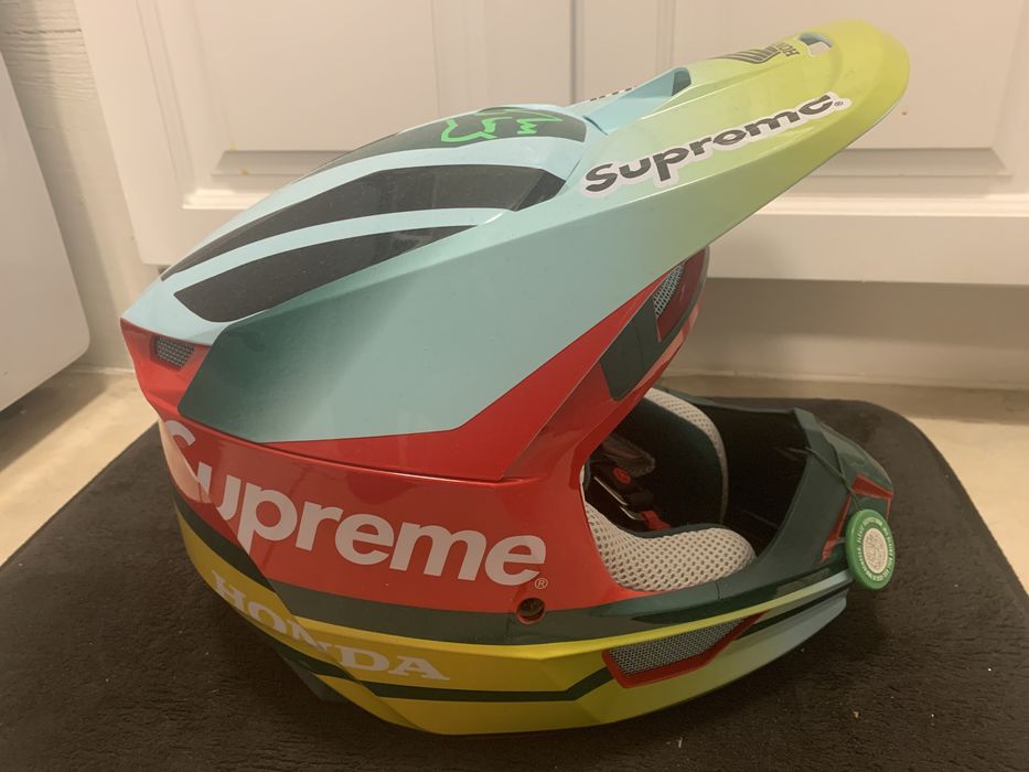 Supreme Supreme®/Honda® Fox® Racing V1 Helmet - Moss Size Large
