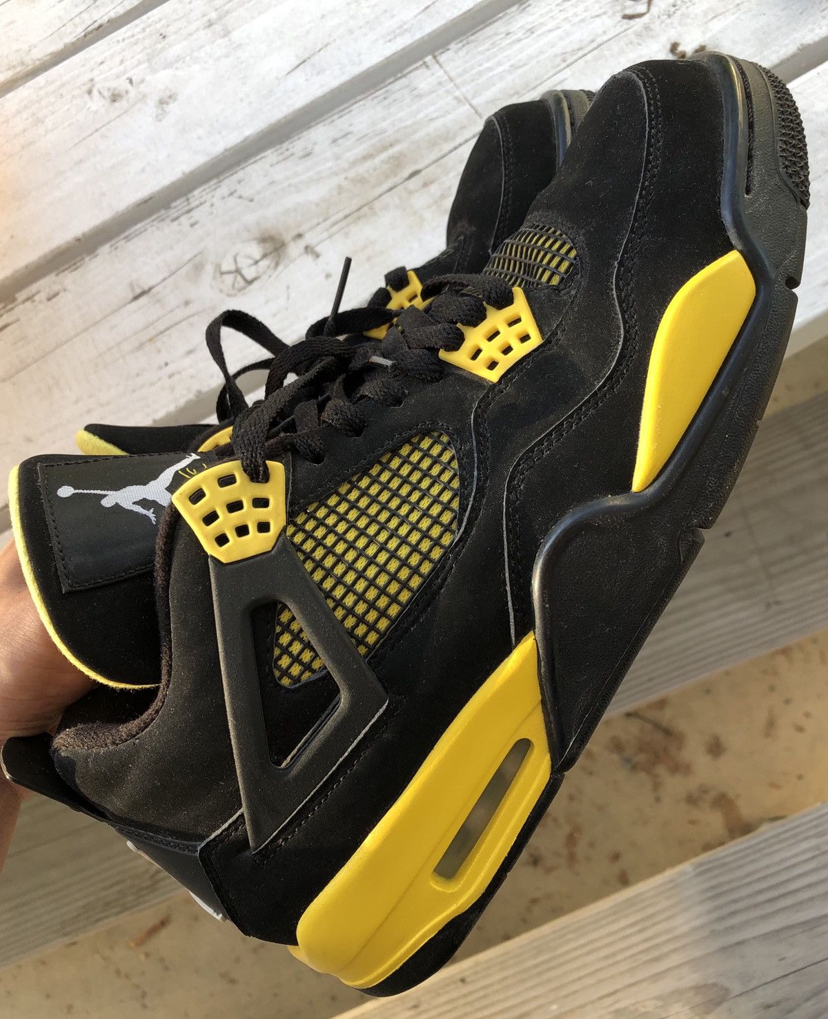 Air Jordan 4 Retro Thunder 2012