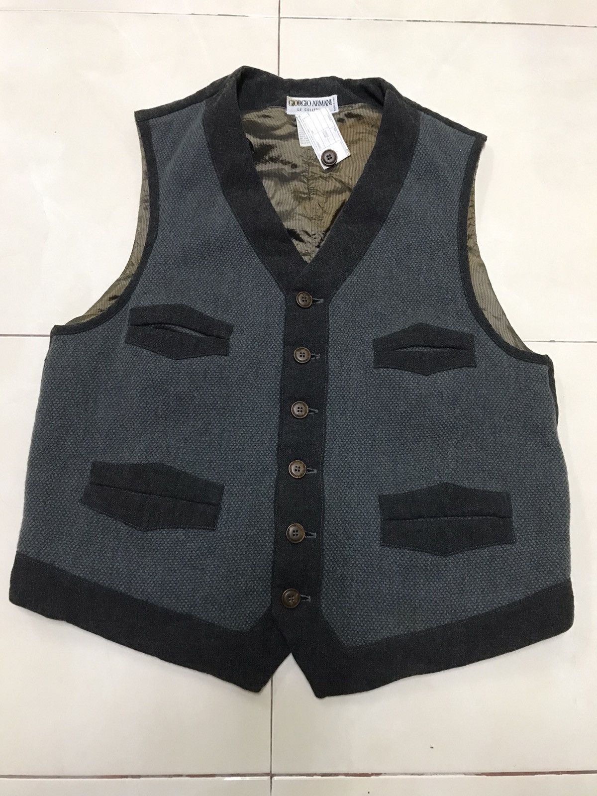 Giorgio Armani 🔥🔥STEALS♥️♥️!!!GIORGIO ARMANI VEST VINTAGE Size 36S - 1 Thumbnail