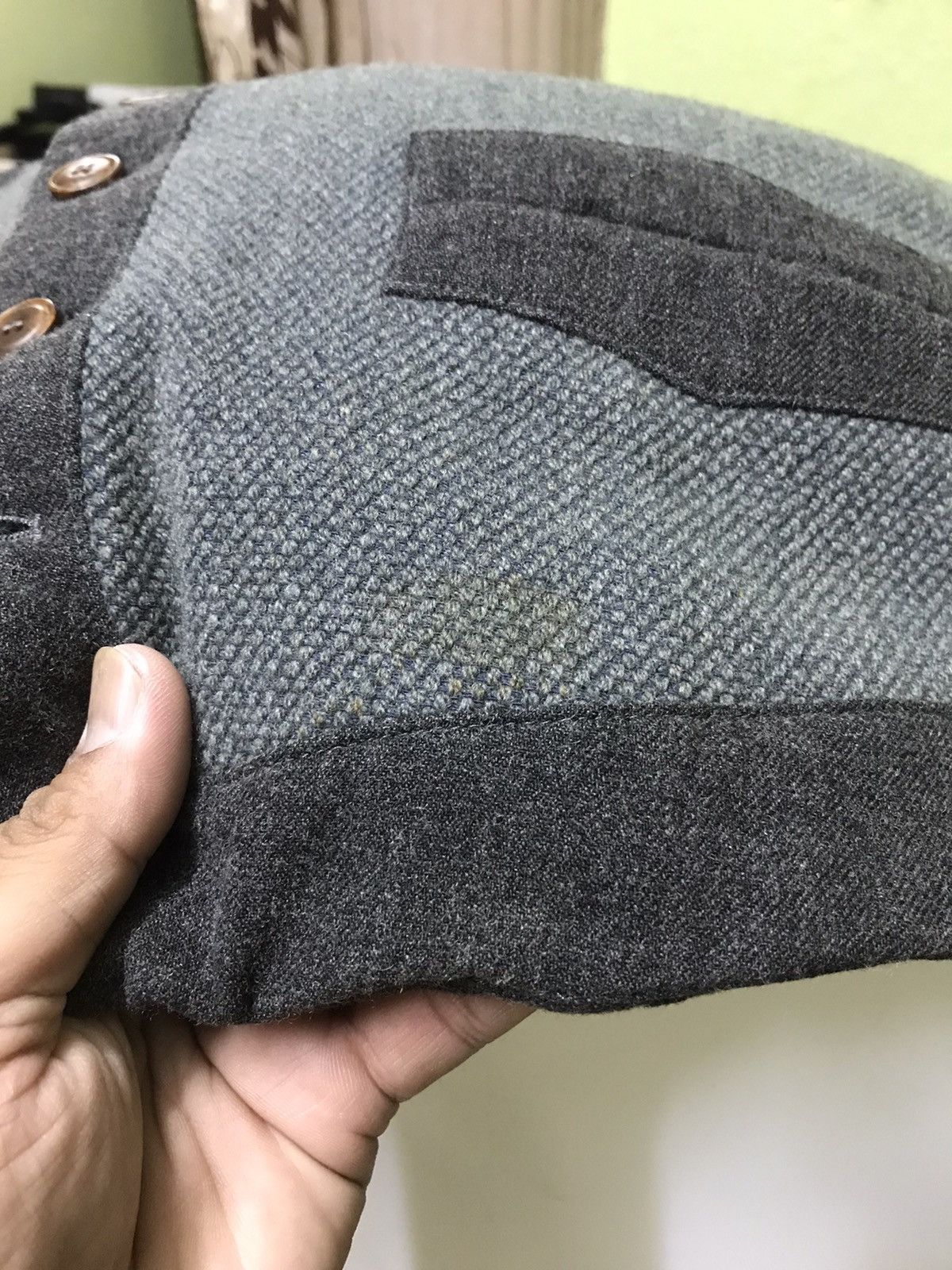 Giorgio Armani 🔥🔥STEALS♥️♥️!!!GIORGIO ARMANI VEST VINTAGE Size 36S - 5 Thumbnail