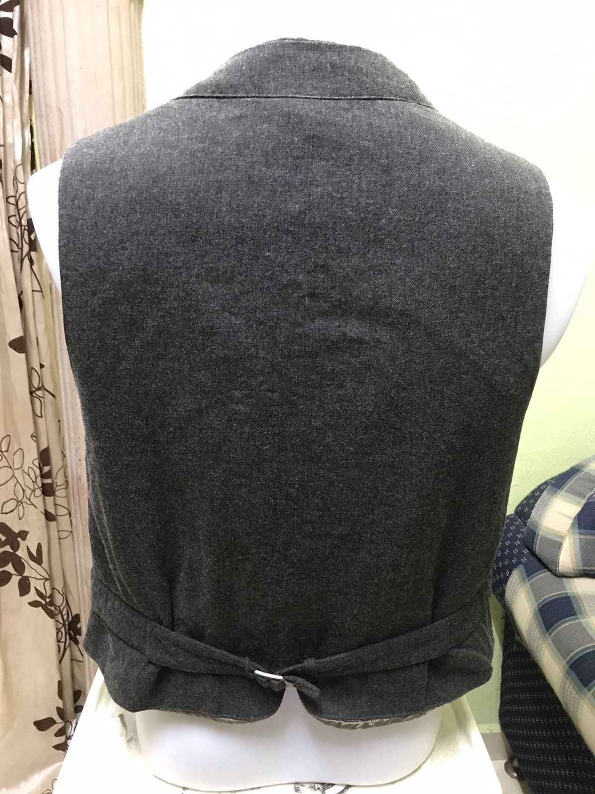 Giorgio Armani 🔥🔥STEALS♥️♥️!!!GIORGIO ARMANI VEST VINTAGE Size 36S - 7 Thumbnail