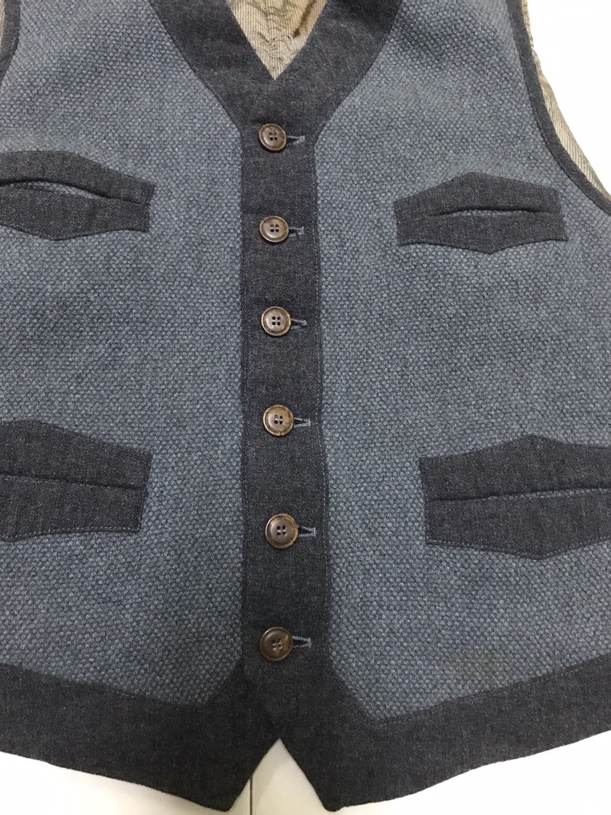 Giorgio Armani 🔥🔥STEALS♥️♥️!!!GIORGIO ARMANI VEST VINTAGE Size 36S - 6 Thumbnail