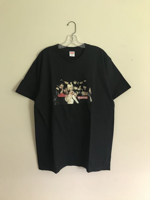 Supreme slayer hot sale altar tee