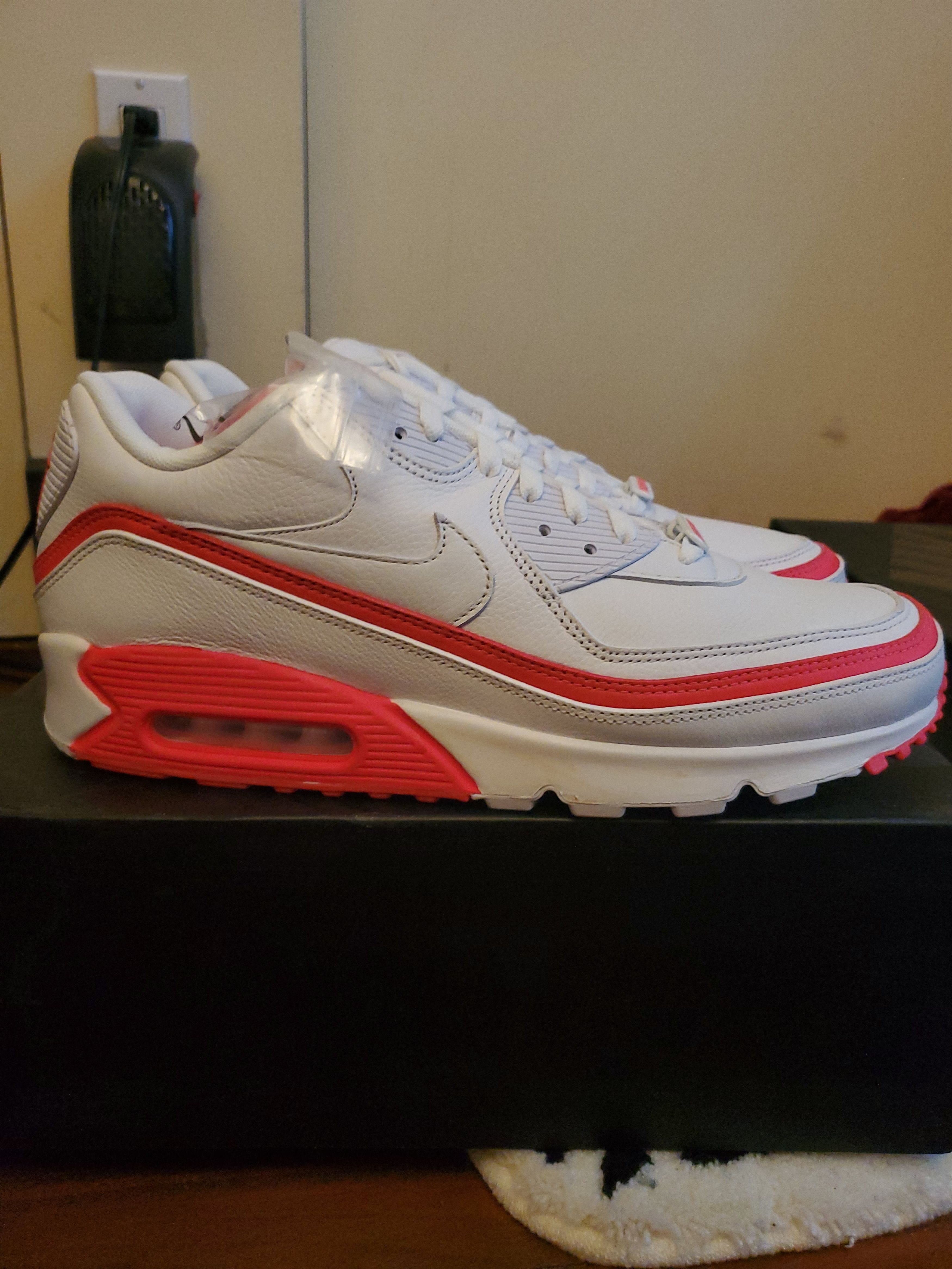 UNDEFEATED × Nike Air Max 90 White/Red新品 | ヤマダウェブコム