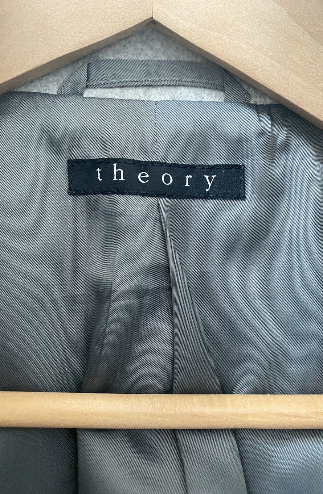 Theory ‘Belvin’ Felted Wool Coat Size US S / EU 44-46 / 1 - 3 Thumbnail