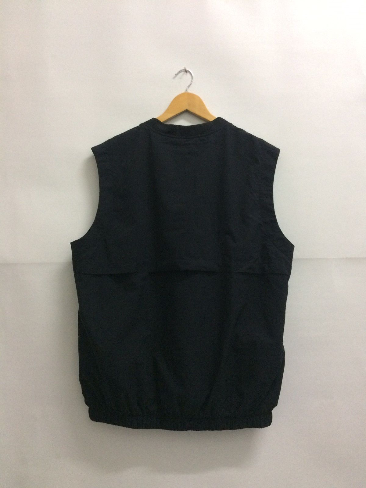 Nike 🔥Nike golf nylon vest Tshirt Size US XL / EU 56 / 4 - 6 Thumbnail